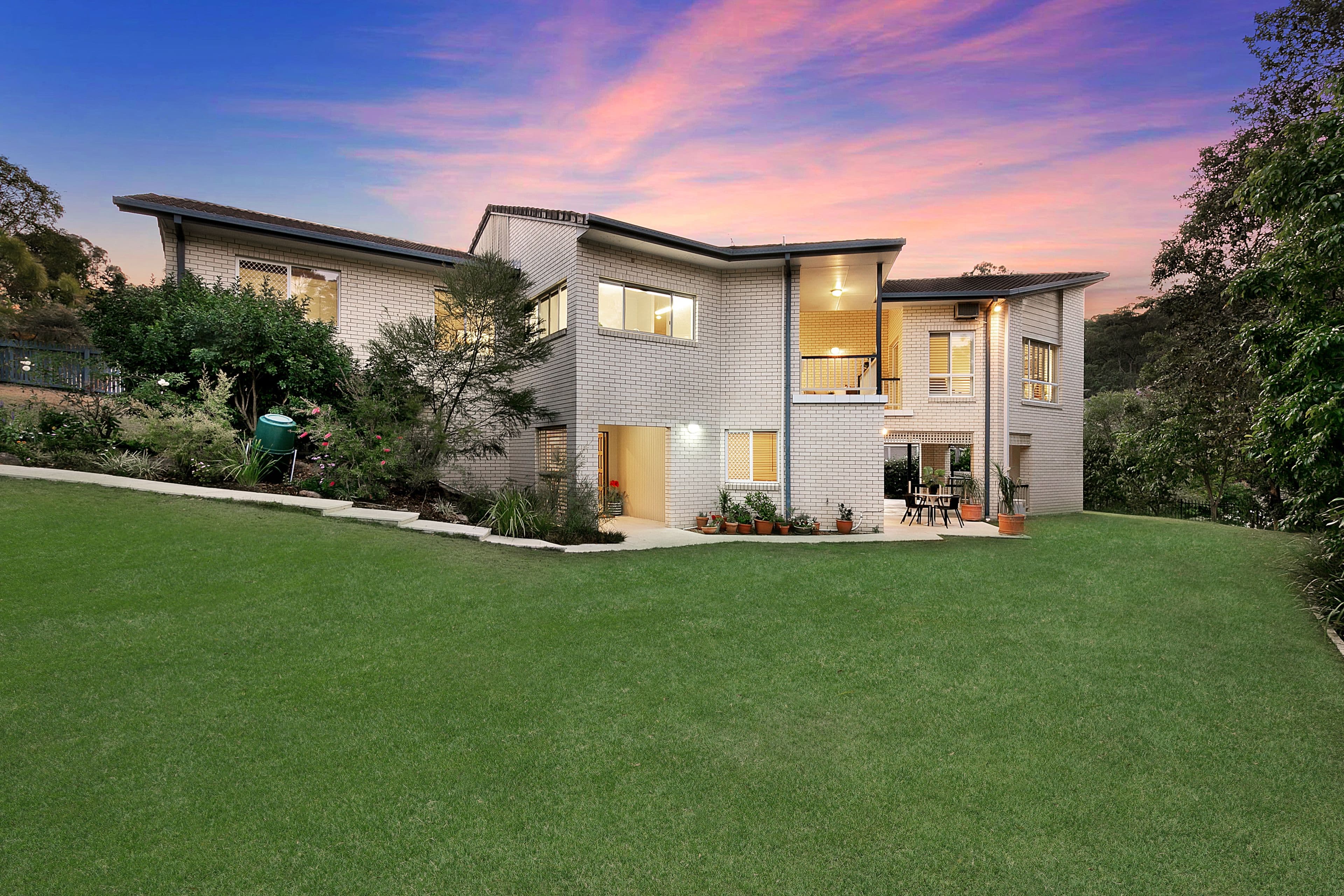 4 Tipuana Place, Bardon QLD 4065, Bardon - Image 1