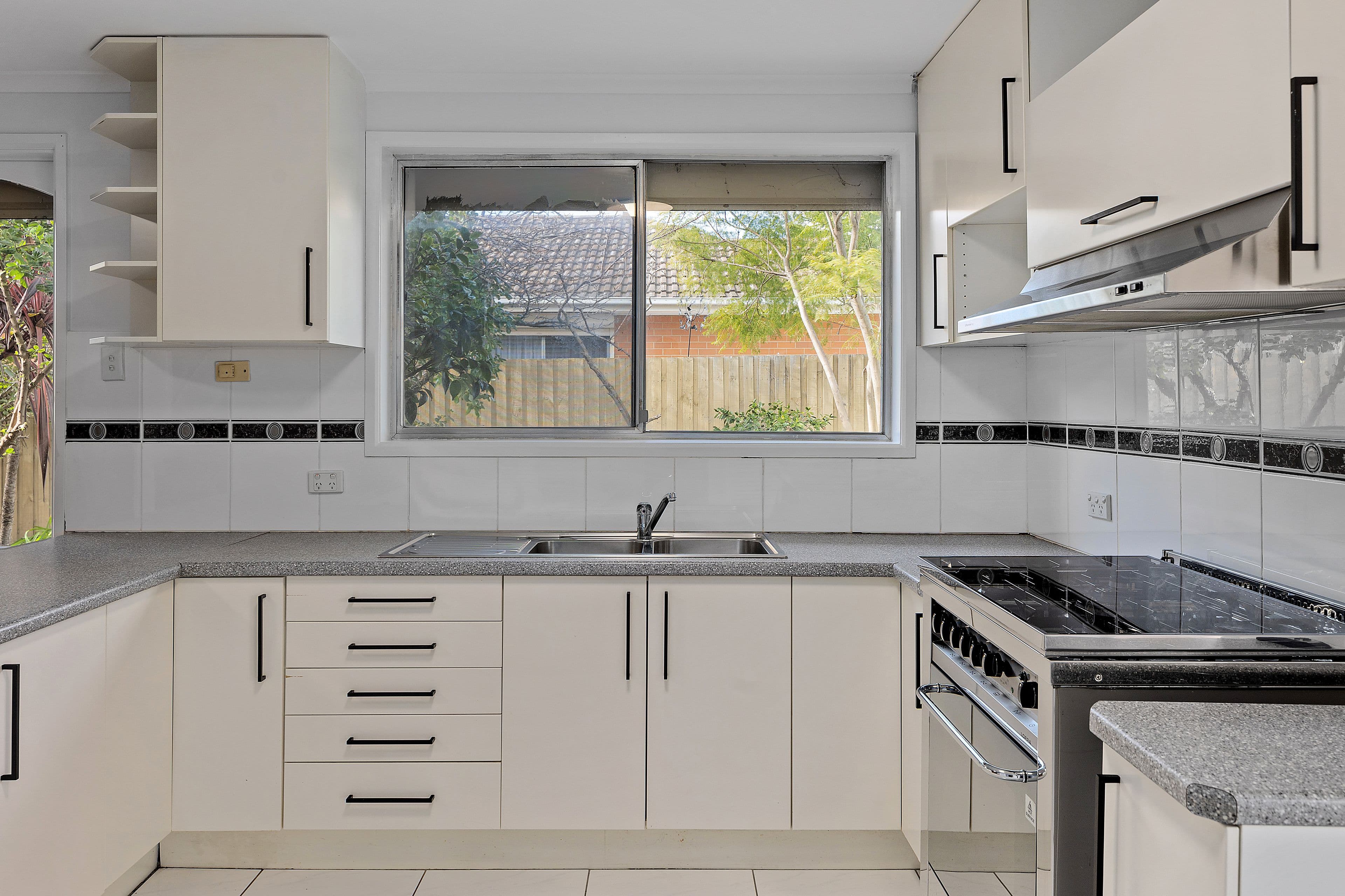 305 / 145 Brebner Drive, West Lakes SA 5021, West Lakes - Thumbnail 3