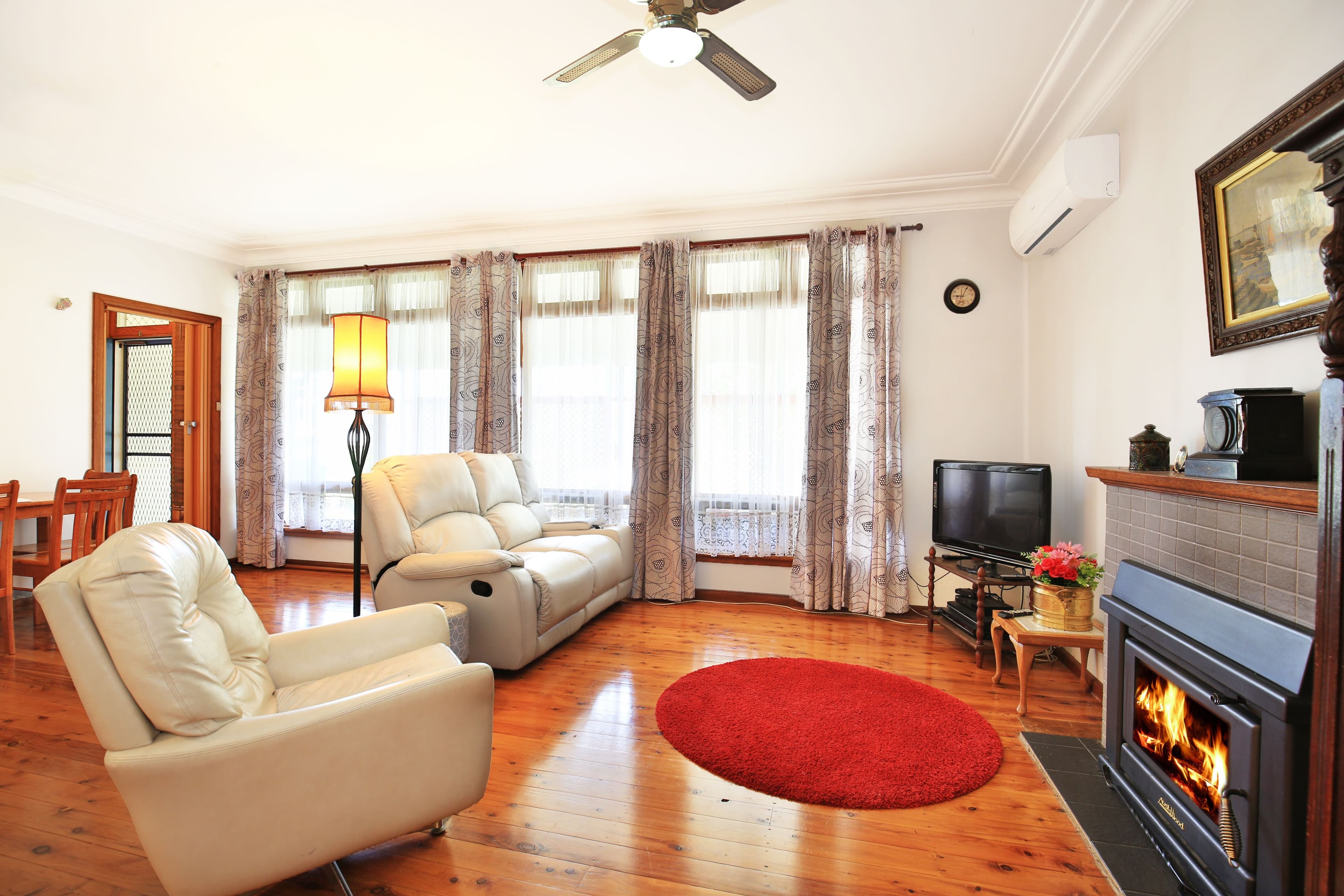 10 Brinawarr Street, Bomaderry - Thumbnail 3
