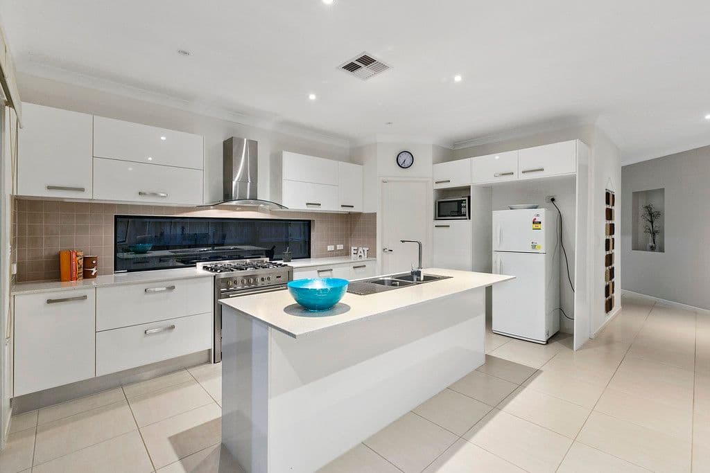 14 Eric Street, Thorneside QLD 4158, Thorneside - Thumbnail 3