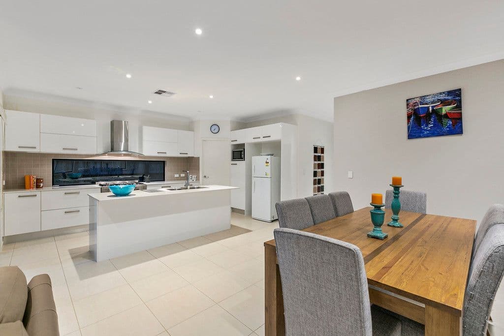 14 Eric Street, Thorneside QLD 4158, Thorneside - Thumbnail 6