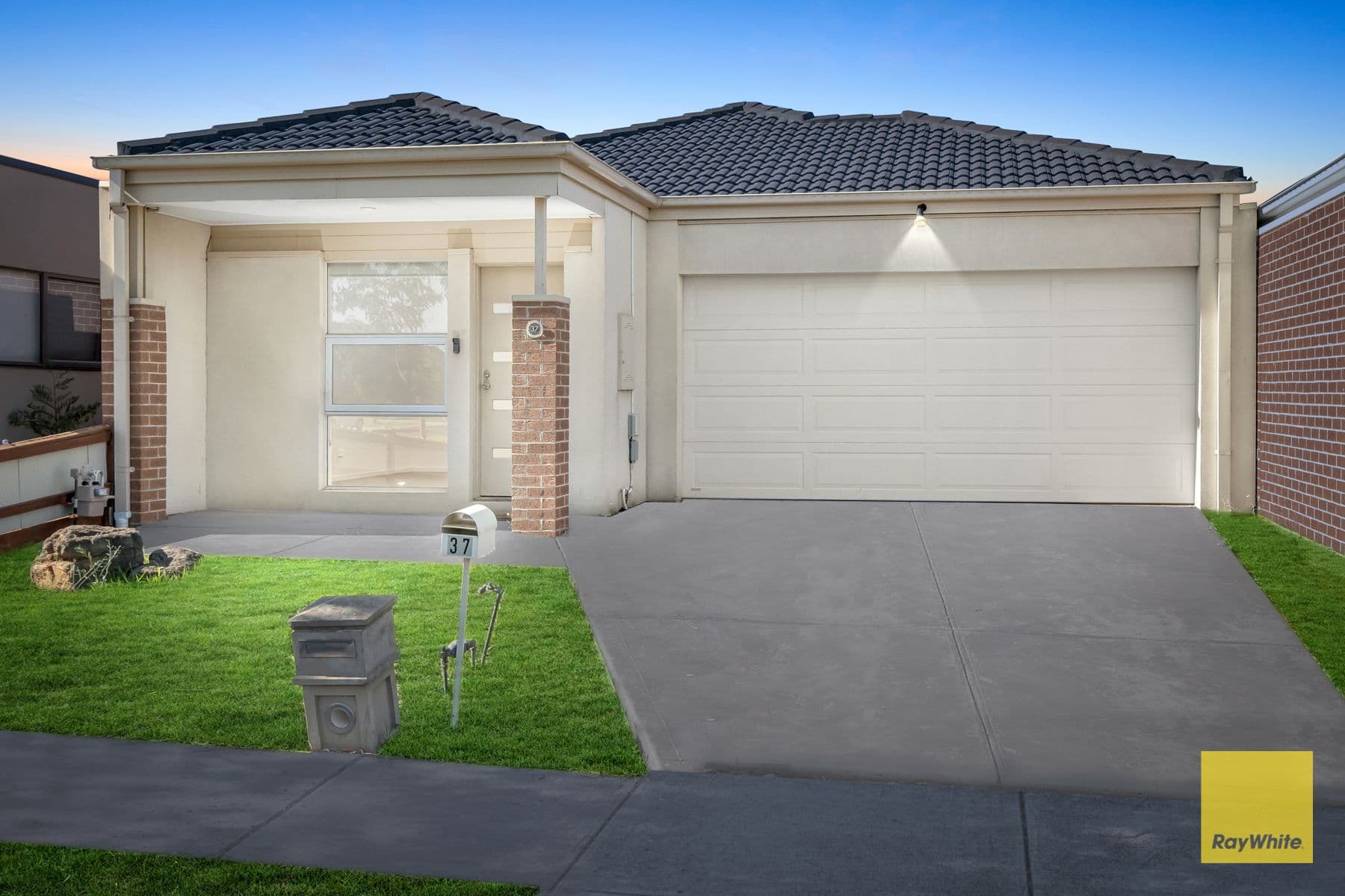 37 Woolybush Drive, Tarneit VIC 3029, Tarneit - Image 1