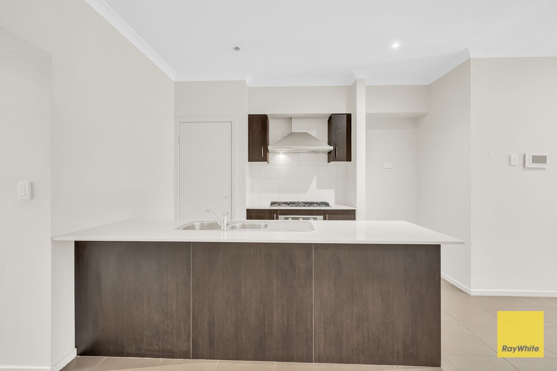 37 Woolybush Drive, Tarneit VIC 3029, Tarneit - Thumbnail 5