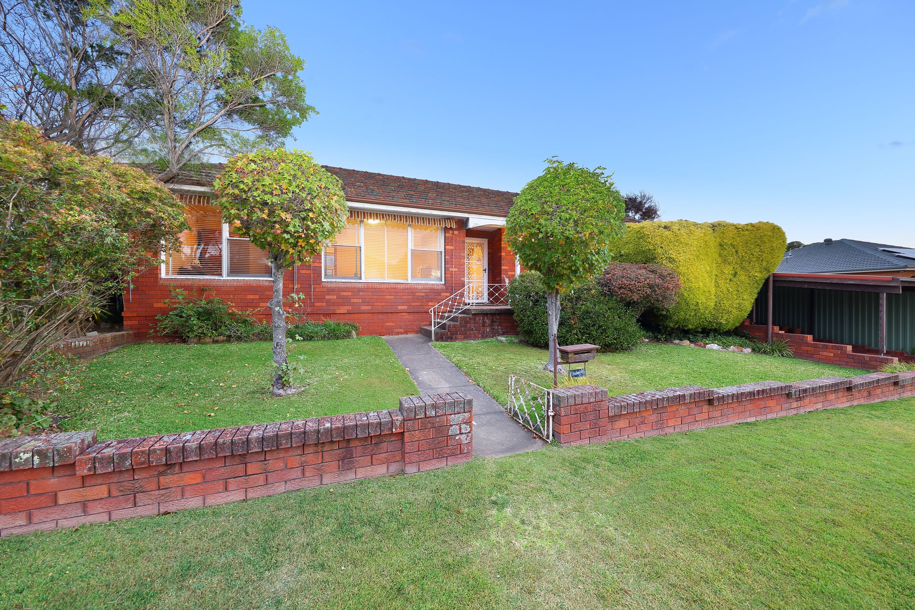 2 Pindari Road, Peakhurst Heights - Image 1