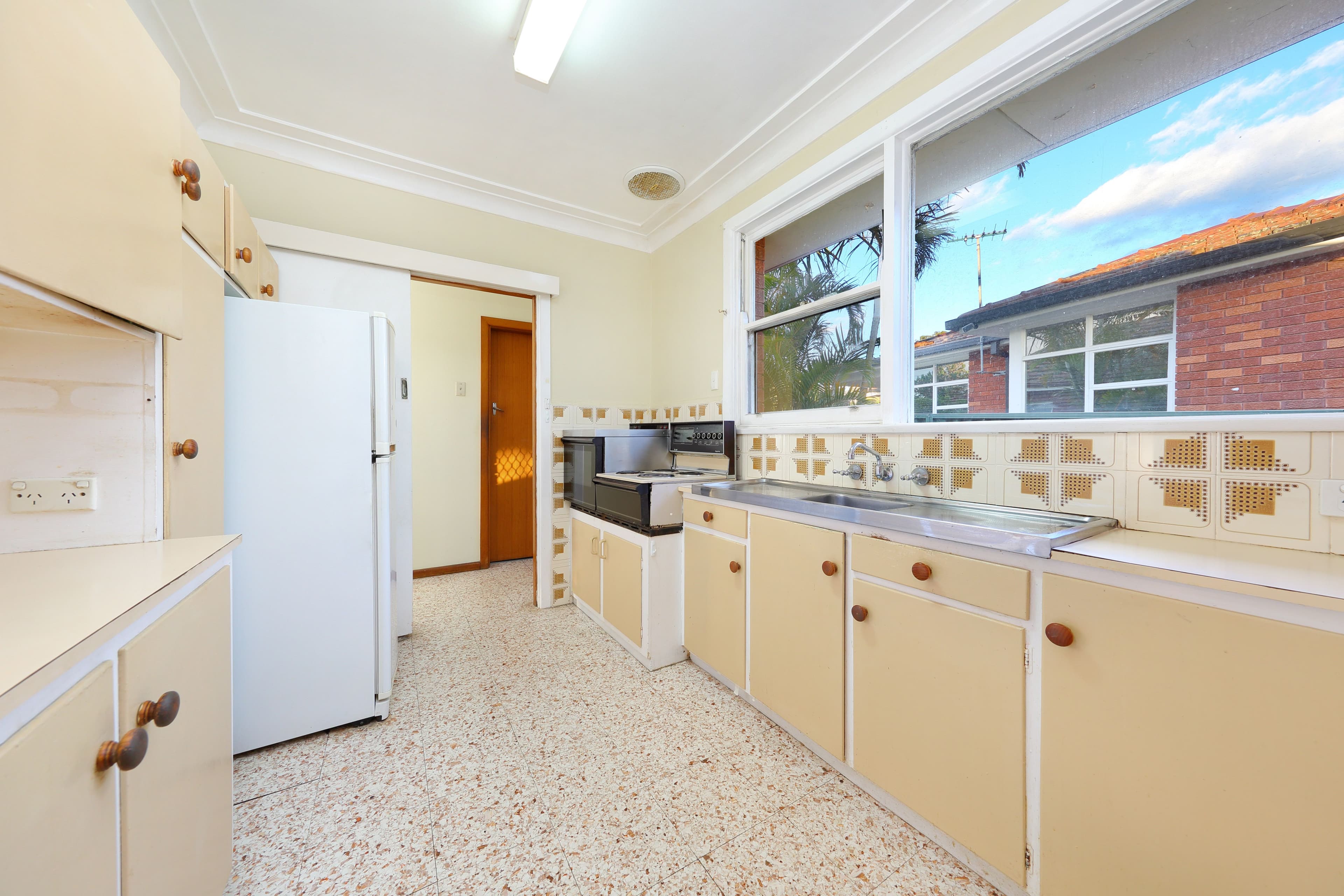 2 Pindari Road, Peakhurst Heights - Thumbnail 4