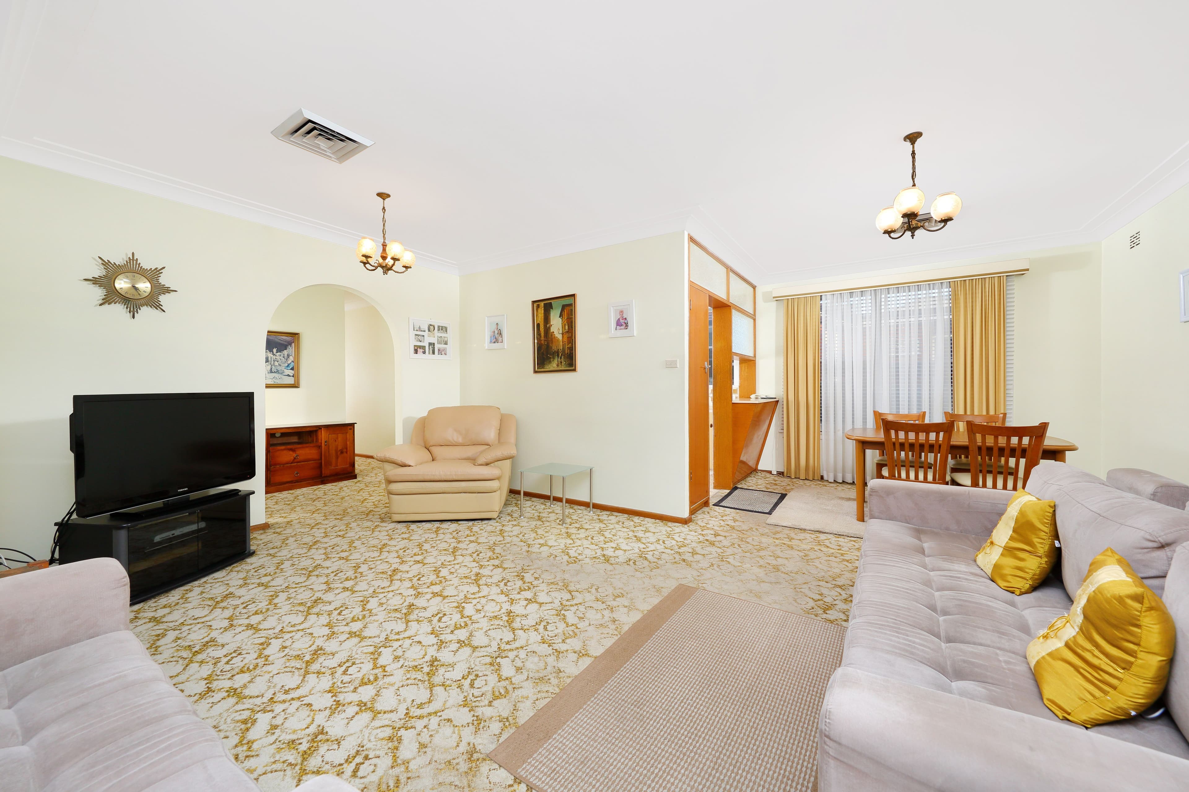 2 Pindari Road, Peakhurst Heights - Thumbnail 5