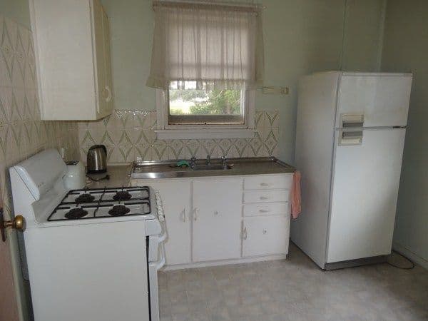 32 Raine Avenue, LIVERPOOL NSW 2170, Liverpool - Thumbnail 2