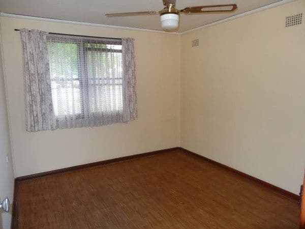 32 Raine Avenue, LIVERPOOL NSW 2170, Liverpool - Thumbnail 5