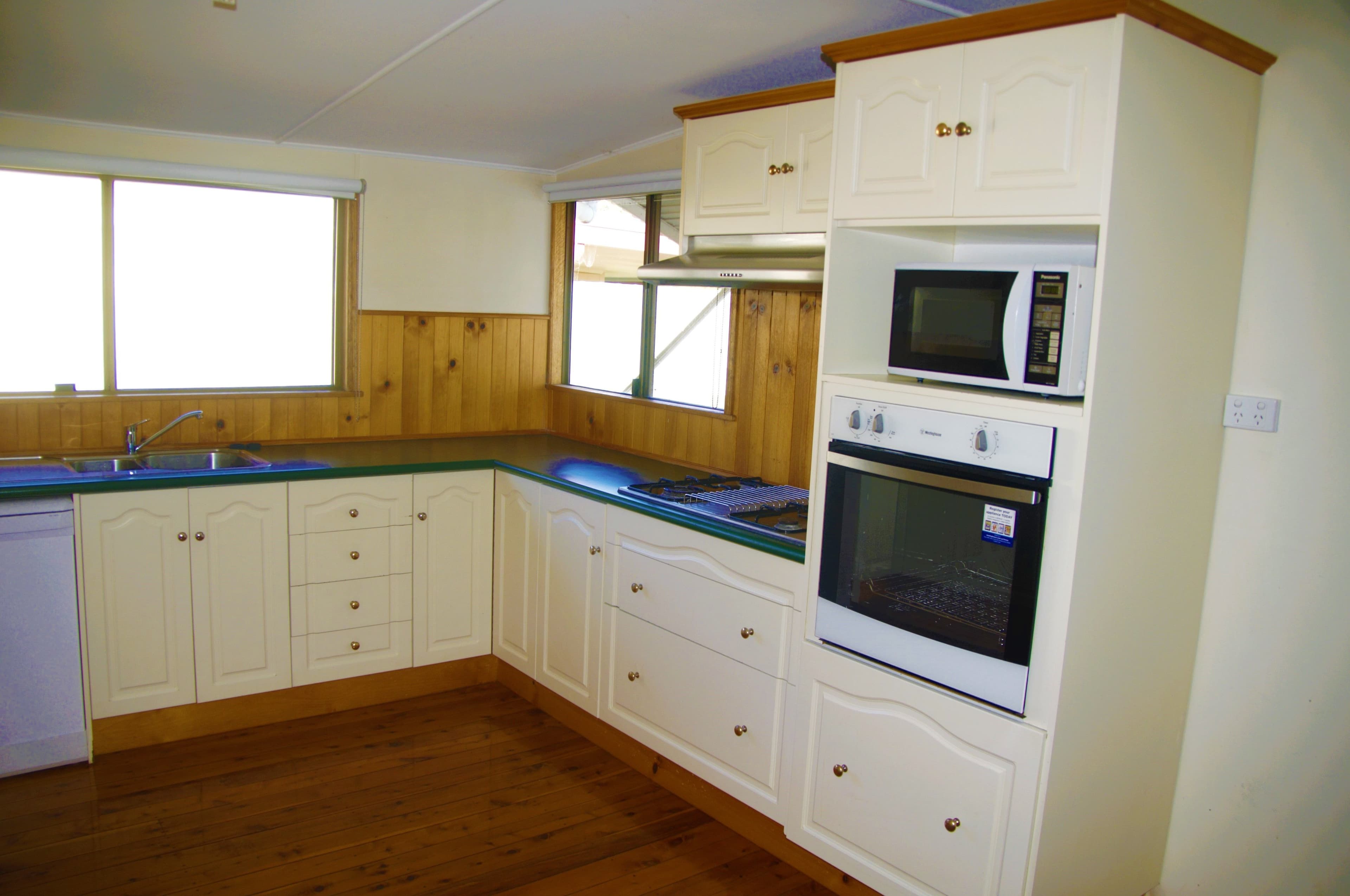 34 Eleanor Street, Miles QLD 4415, Miles - Thumbnail 4