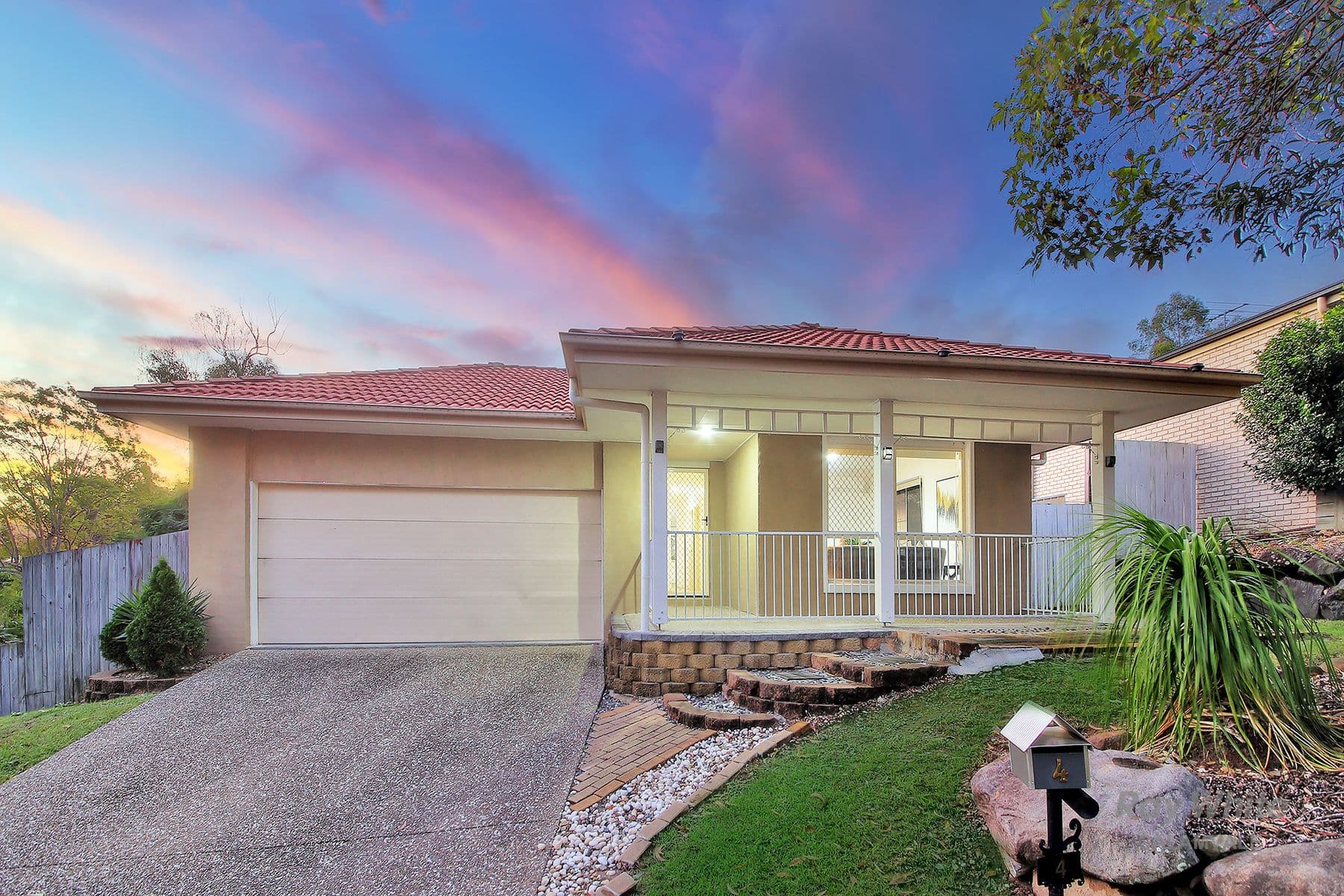 4 Eurimbula Close, Waterford QLD 4133, Waterford - Image 1