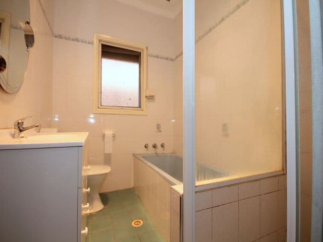 23 Carysfield Road, BASS HILL NSW 2197, Bass Hill - Thumbnail 7
