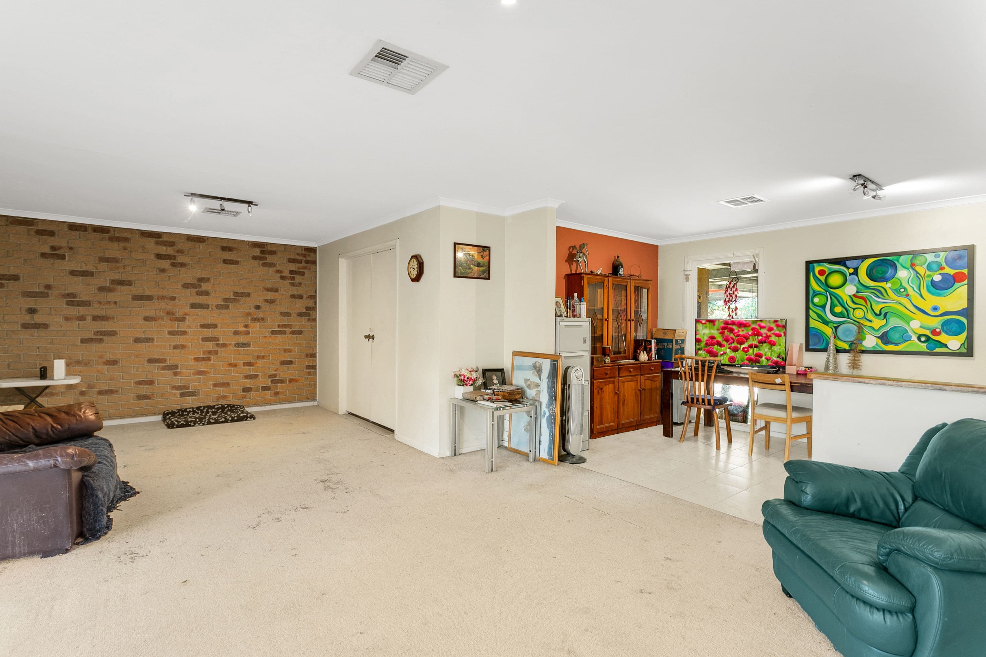 28 Tamarisk Road, Narre Warren VIC 3805, Narre Warren - Thumbnail 3