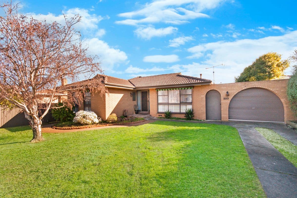 223 Russell Street, Dennington VIC 3280, Dennington - Image 1