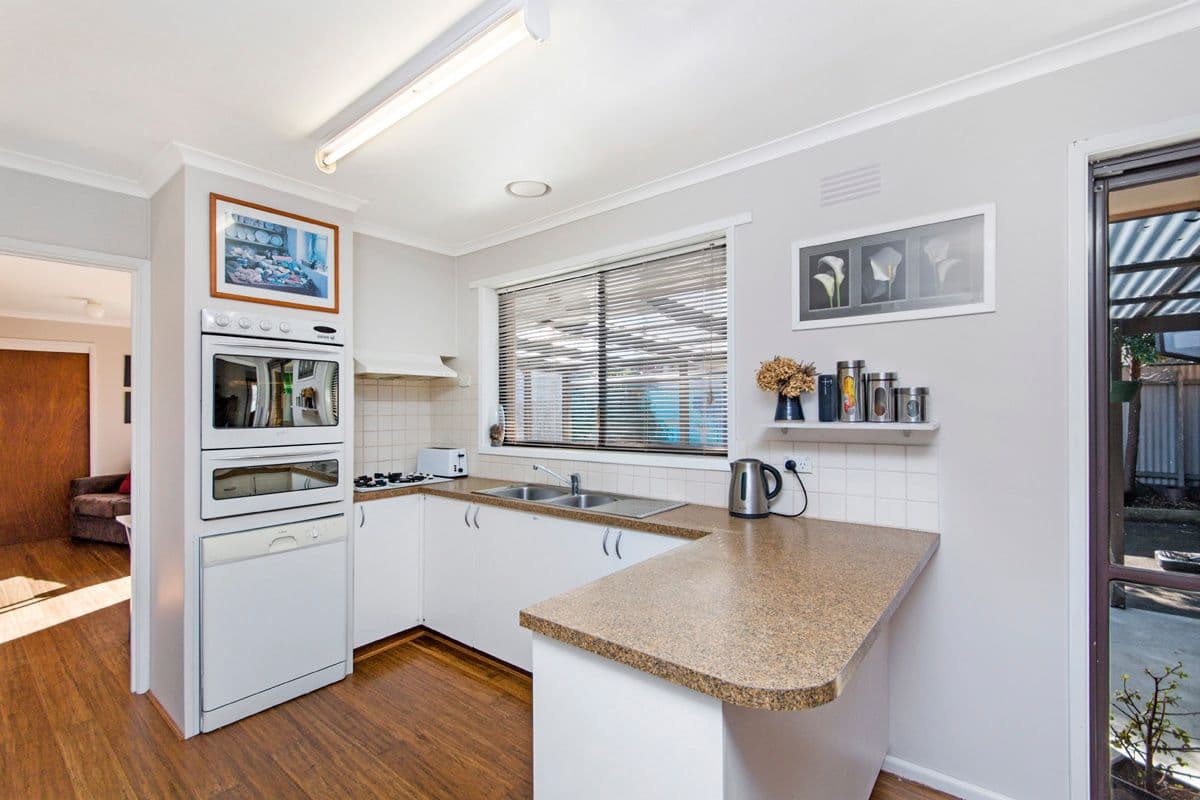 223 Russell Street, Dennington VIC 3280, Dennington - Thumbnail 3