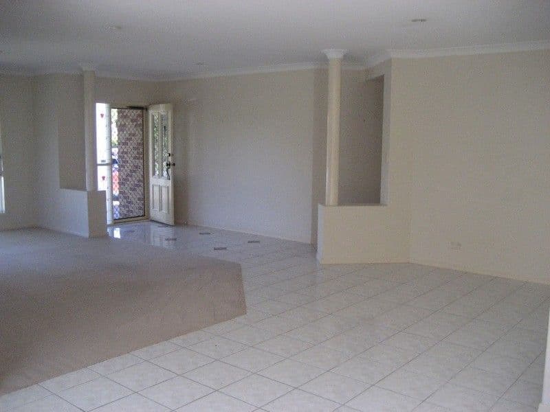 16 Stanford Avenue, VARSITY LAKES QLD 4227, Varsity Lakes - Image 1