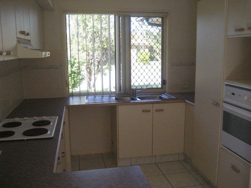 16 Stanford Avenue, VARSITY LAKES QLD 4227, Varsity Lakes - Thumbnail 5