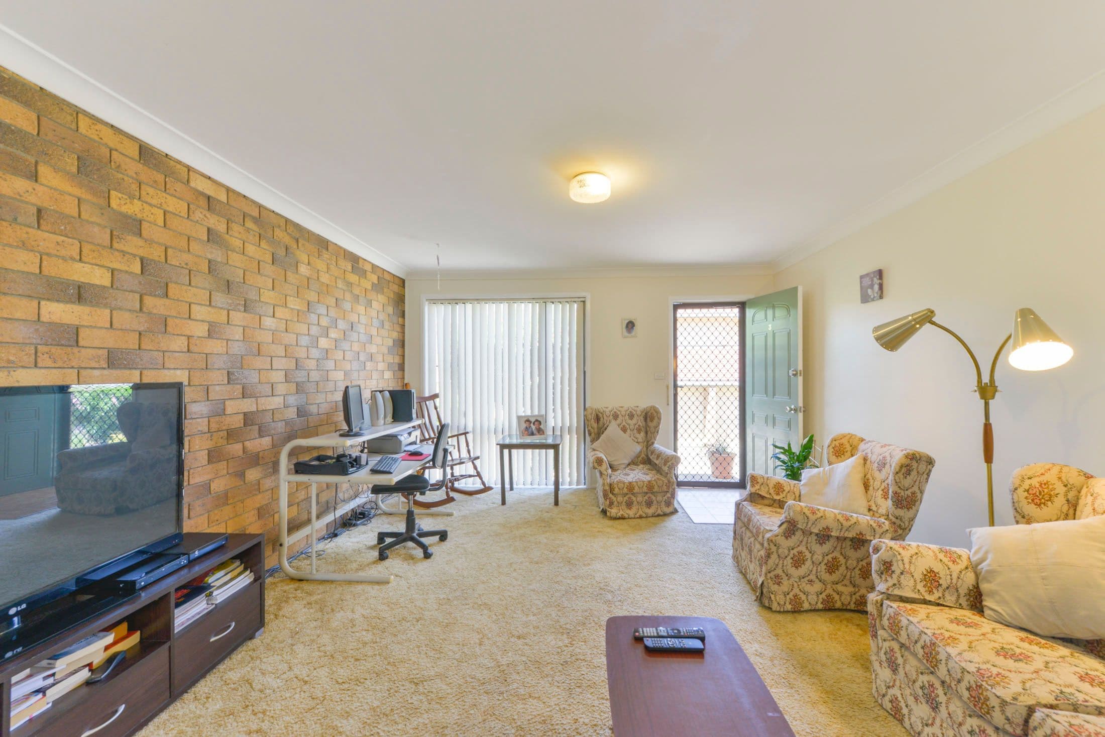 2 - 4 Chelmsford Street, Tamworth NSW 2340, East Tamworth - Thumbnail 2