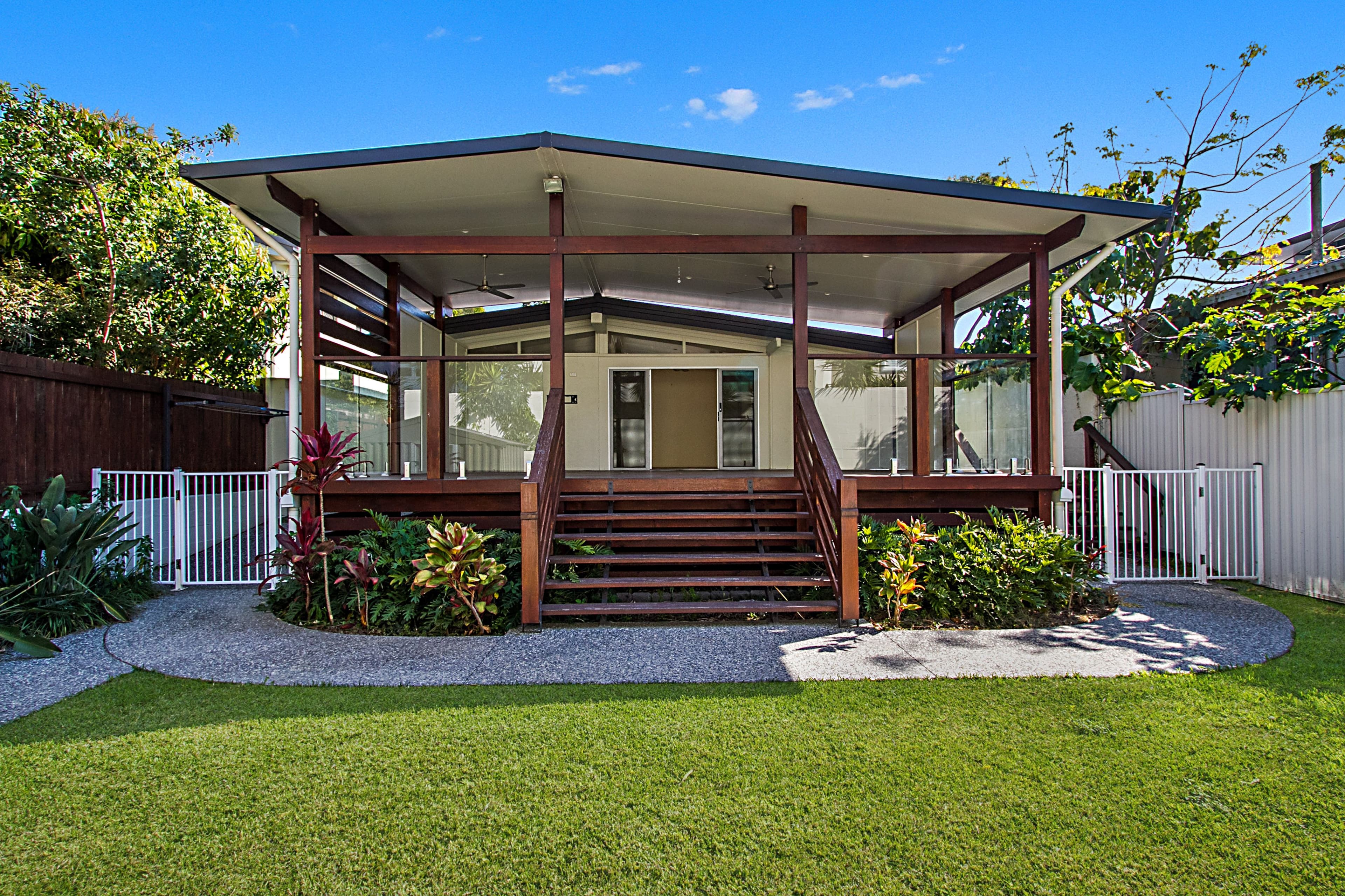 3 Petrel Avenue, Mermaid Beach QLD 4218, Mermaid Beach - Thumbnail 3