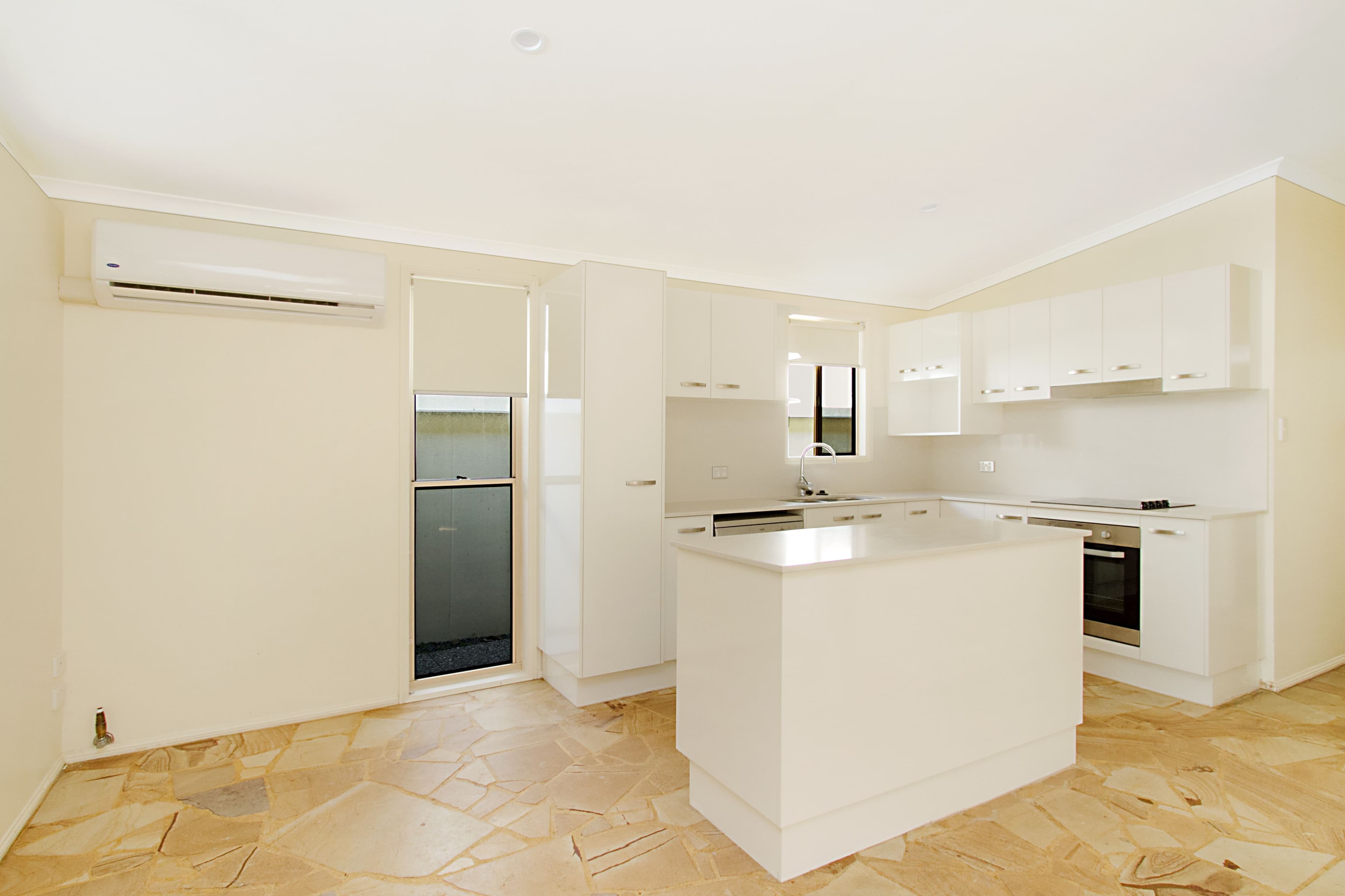 3 Petrel Avenue, Mermaid Beach QLD 4218, Mermaid Beach - Thumbnail 5