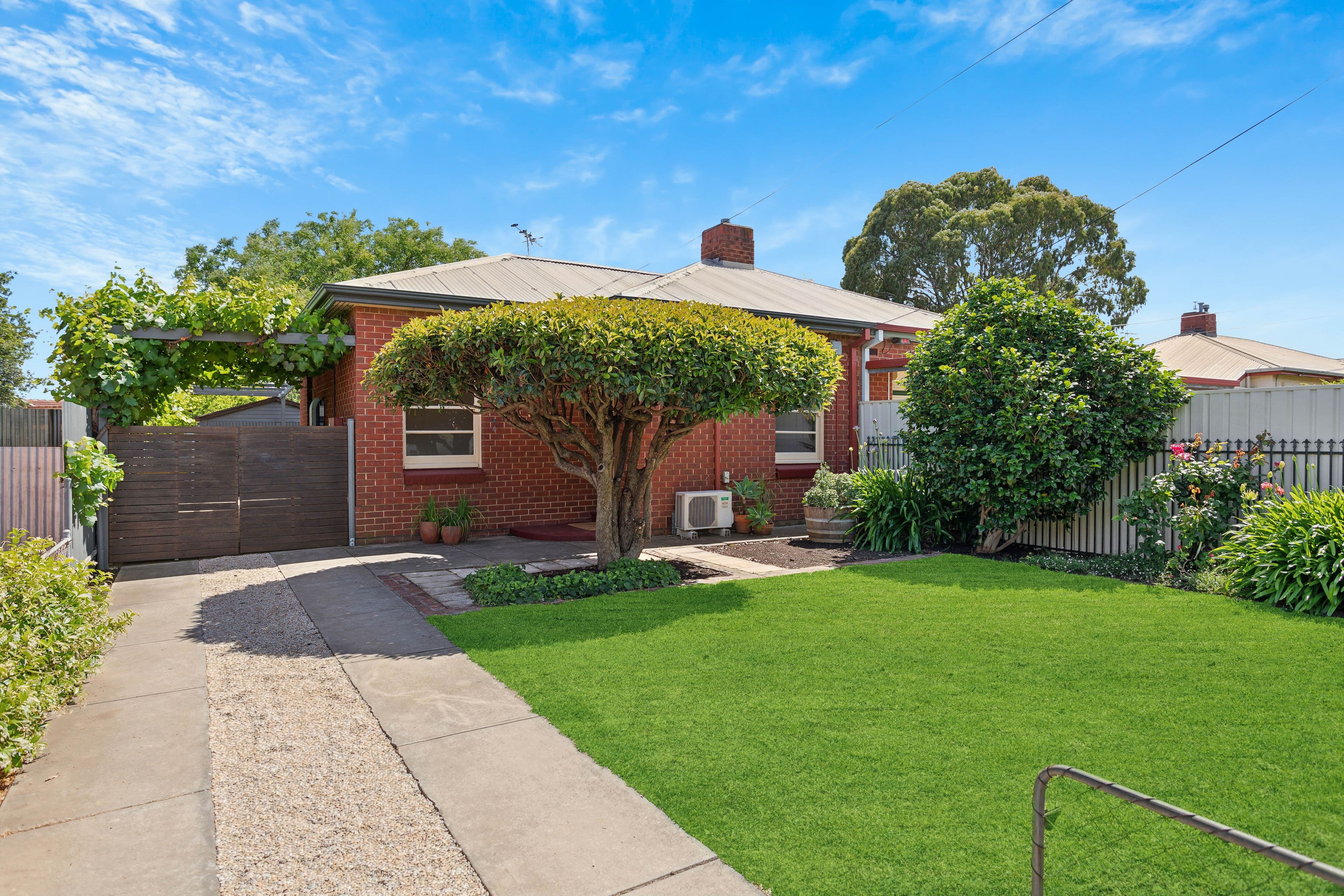 31 Vincent Street, South Plympton SA 5038, South Plympton - Thumbnail 2