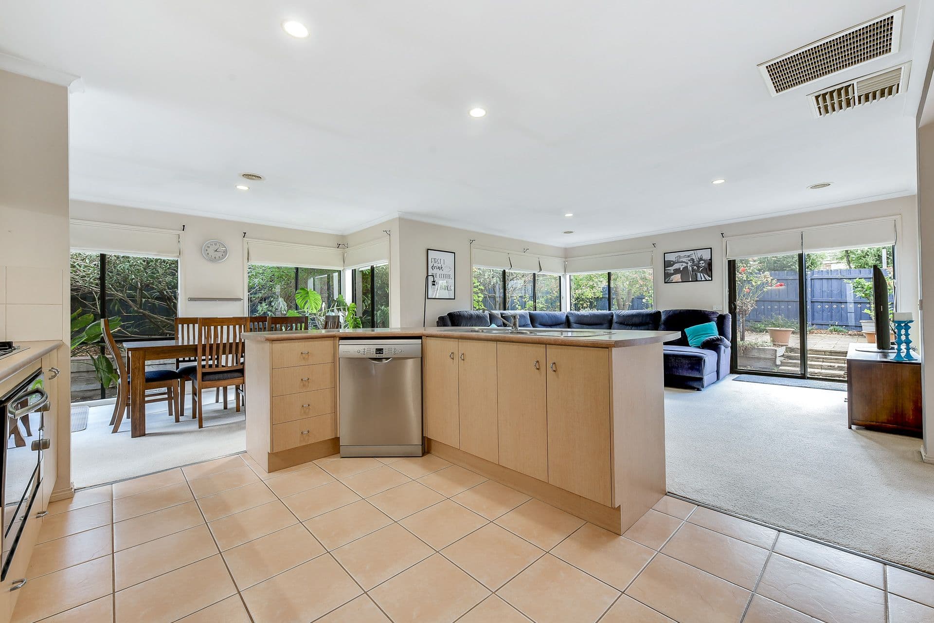4 Pendulum Place, Berwick VIC 3806, Berwick - Thumbnail 4