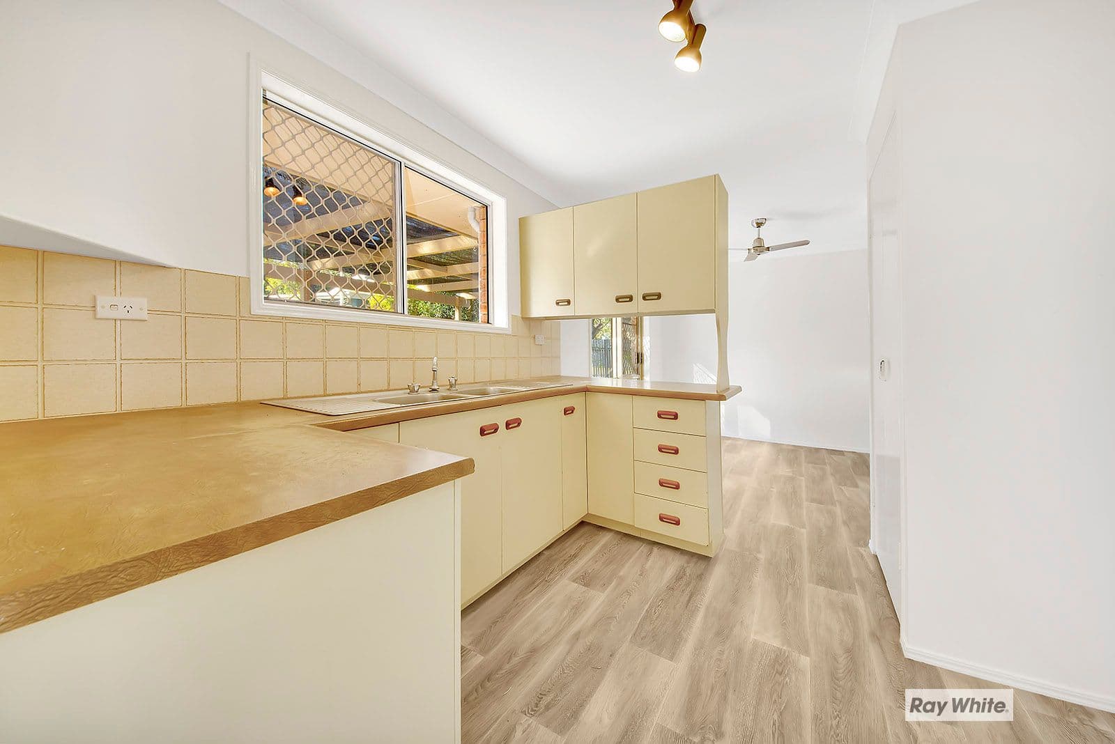 1 Veronica Street, Kinka Beach QLD 4703, Kinka Beach - Thumbnail 3