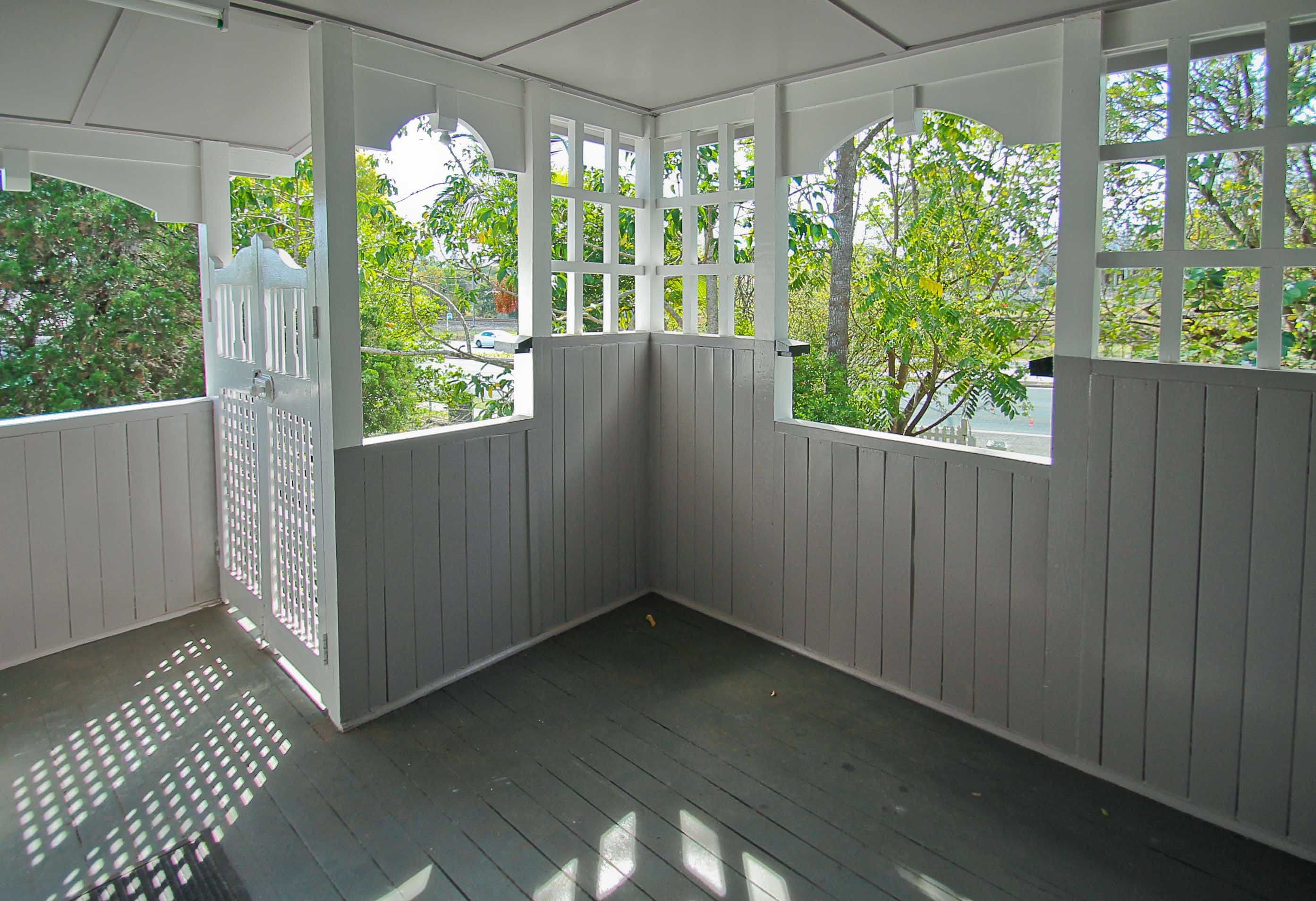 83 Brisbane Road, BUNDAMBA QLD 4304, Bundamba - Thumbnail 3