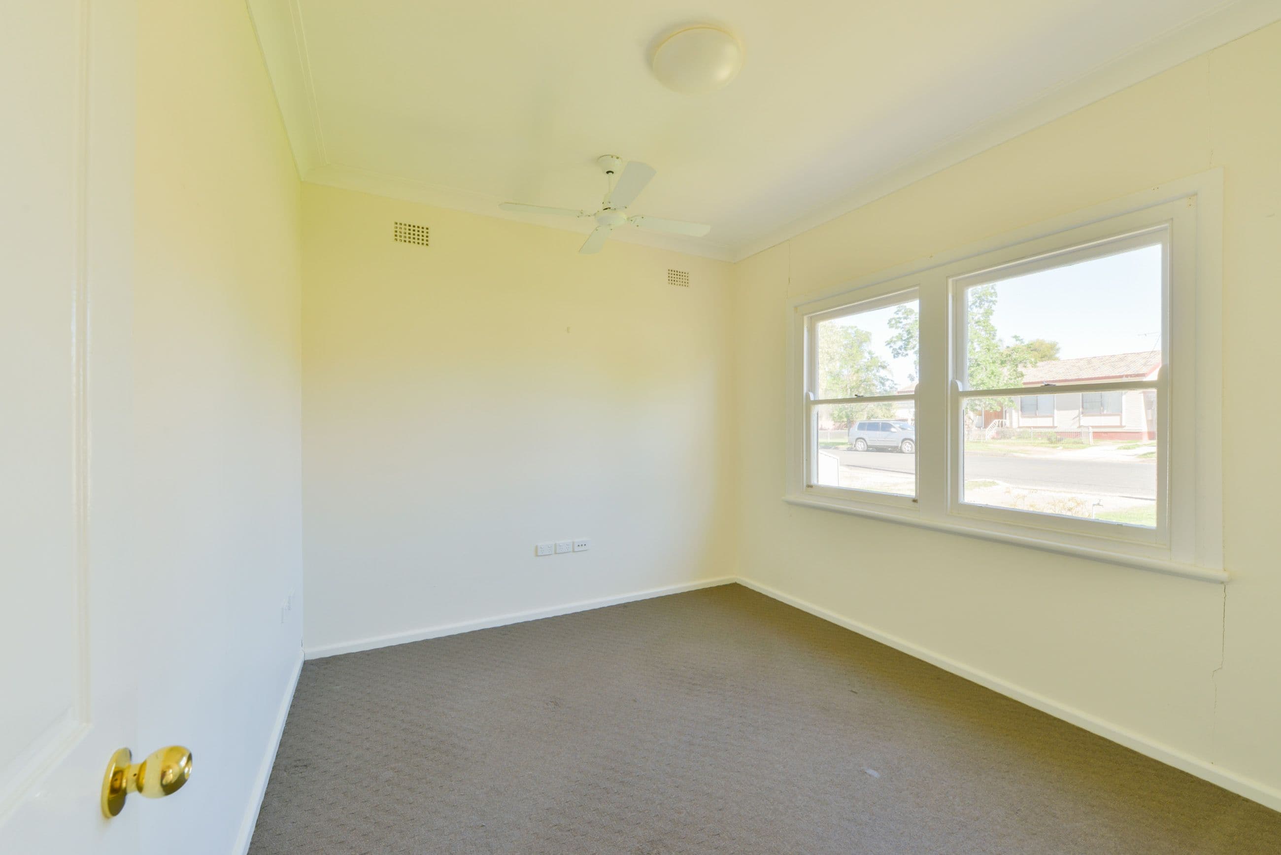 33 Edward Street, Tamworth NSW 2340, Tamworth - Thumbnail 4