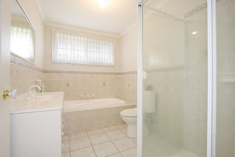 624 Waverley Road, GLEN WAVERLEY VIC 3150, Glen Waverley - Thumbnail 5