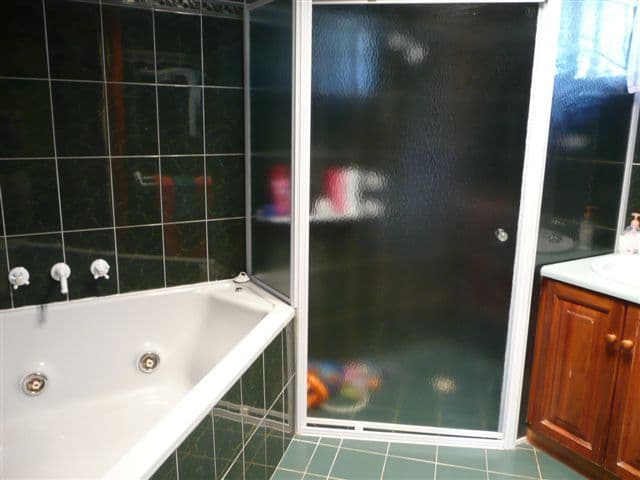 4 Arachne Drive, HALLETT COVE SA 5158, Hallett Cove - Thumbnail 8