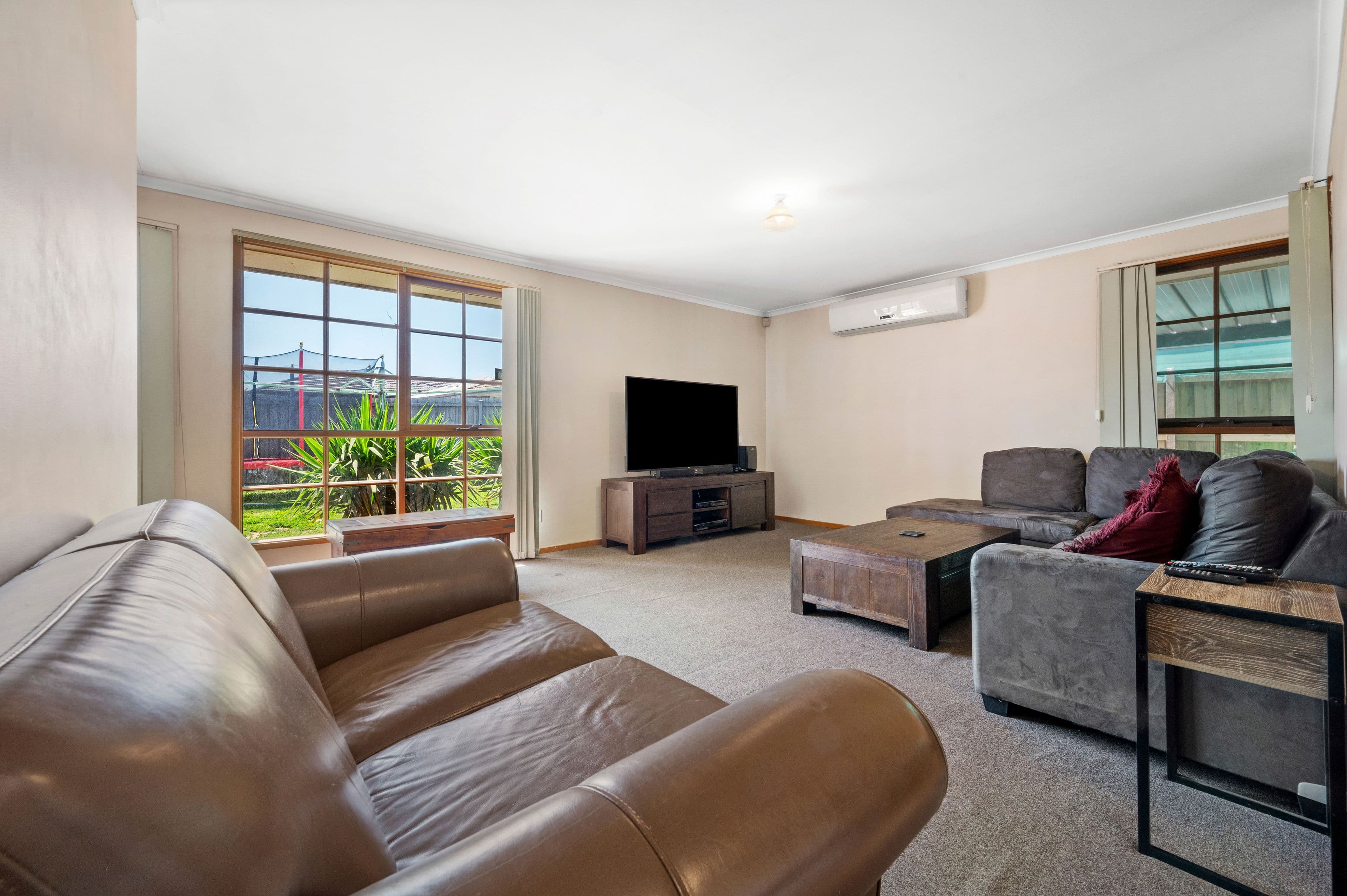 4 Barries Road, Melton VIC 3337, Melton - Thumbnail 3