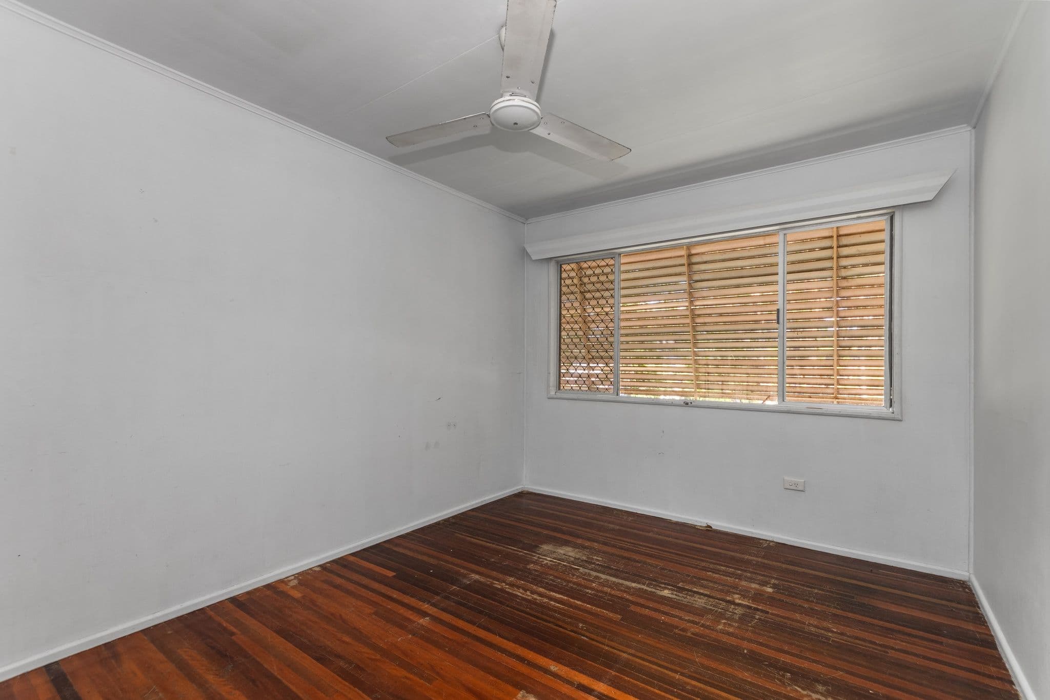 28 Miles Avenue, Kelso QLD 4815, Kelso - Thumbnail 6