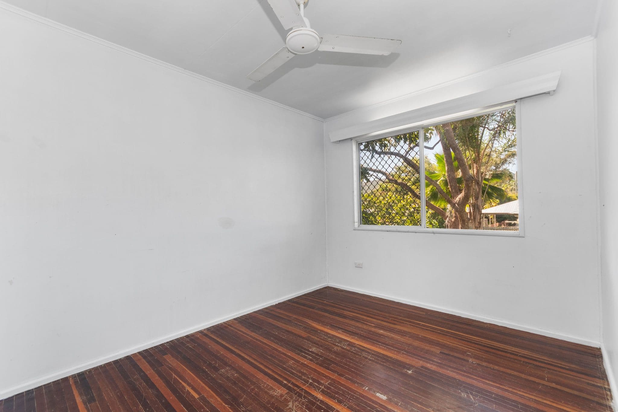 28 Miles Avenue, Kelso QLD 4815, Kelso - Thumbnail 7