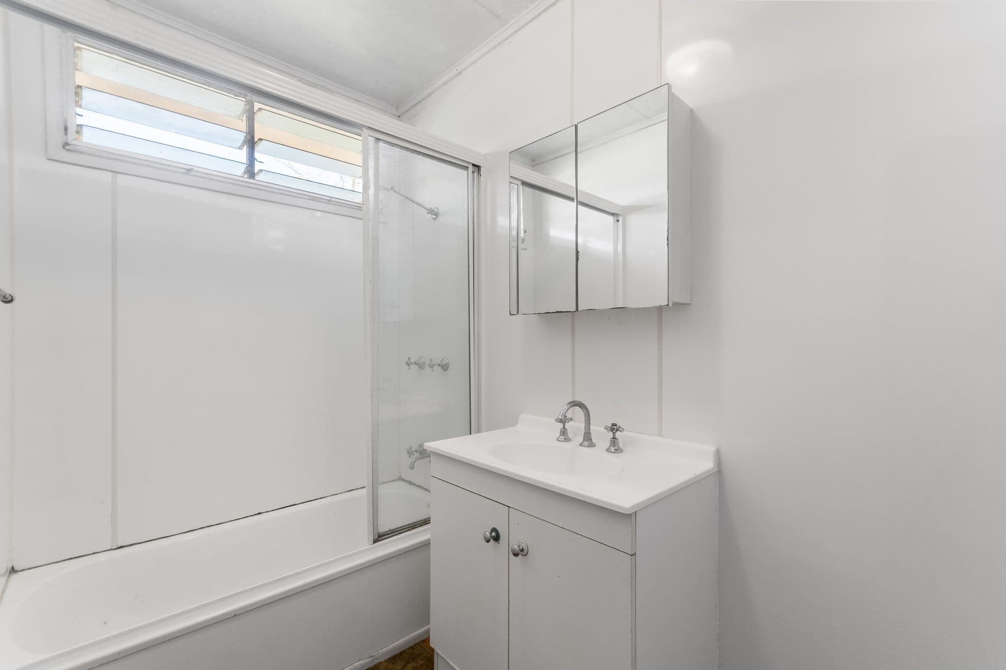 28 Miles Avenue, Kelso QLD 4815, Kelso - Thumbnail 8