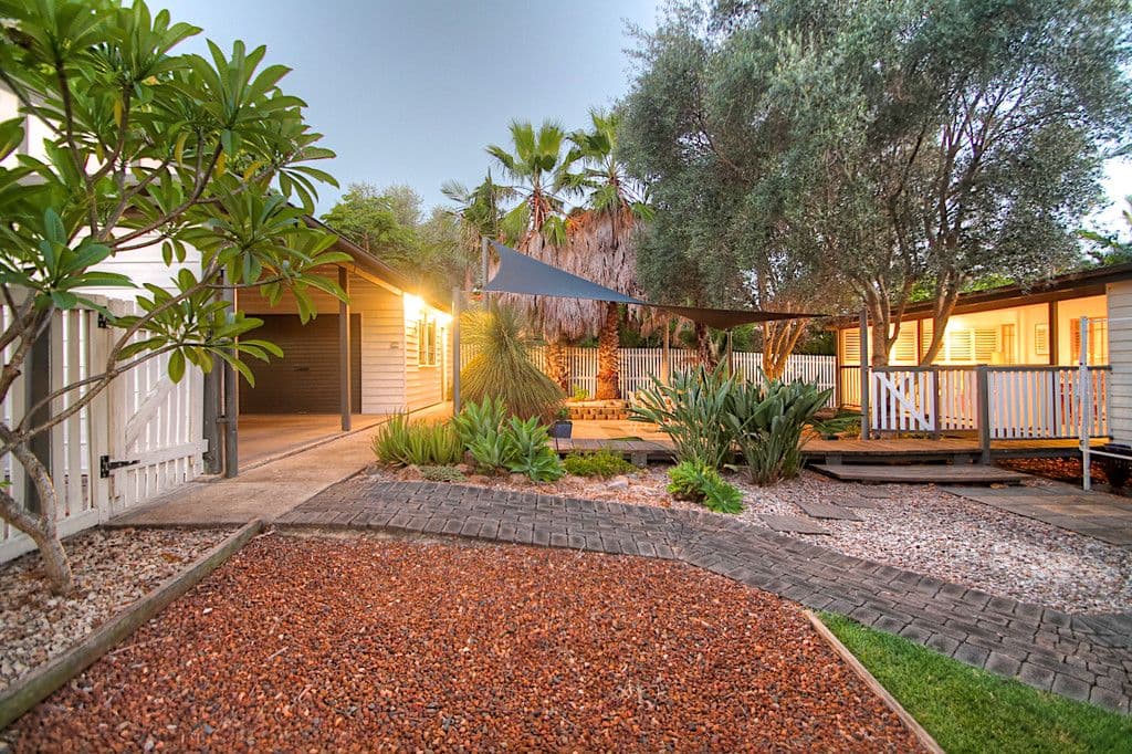 106 Blackstone Road, Silkstone QLD 4304, Silkstone - Image 1