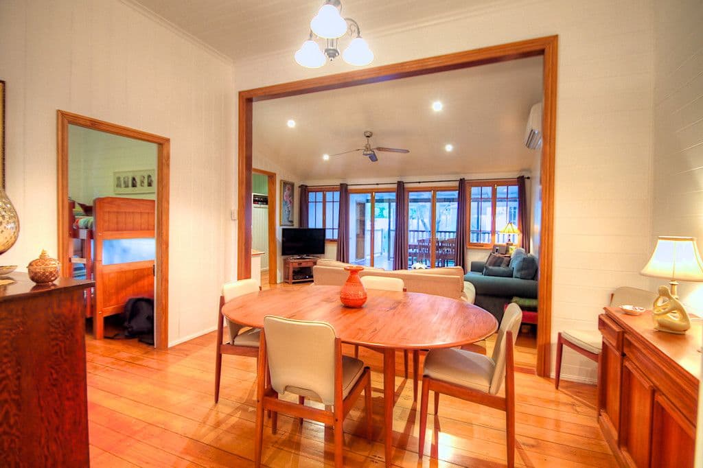 106 Blackstone Road, Silkstone QLD 4304, Silkstone - Thumbnail 6