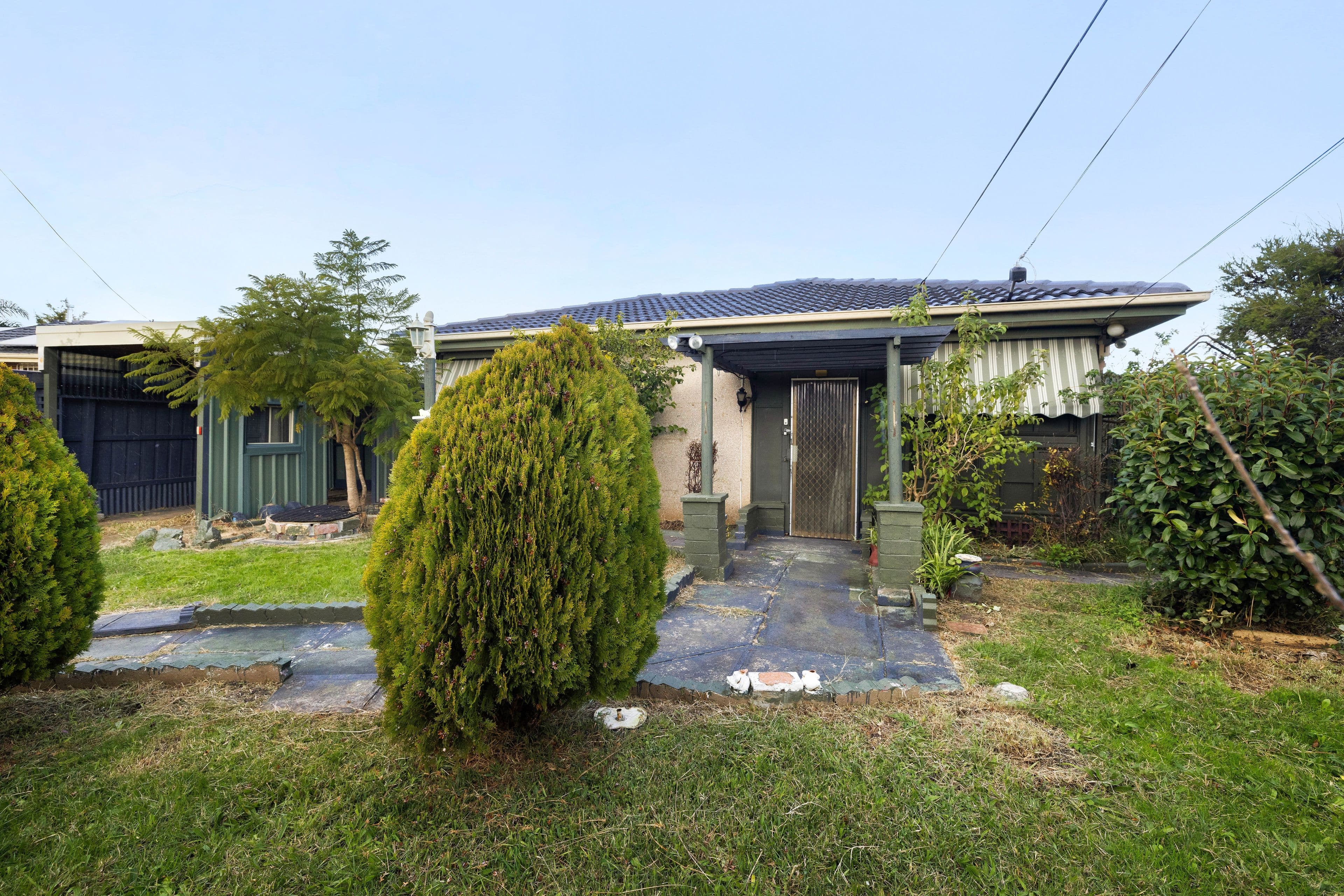 13 Navarre Court, Meadow Heights VIC 3048, Meadow Heights - Thumbnail 2