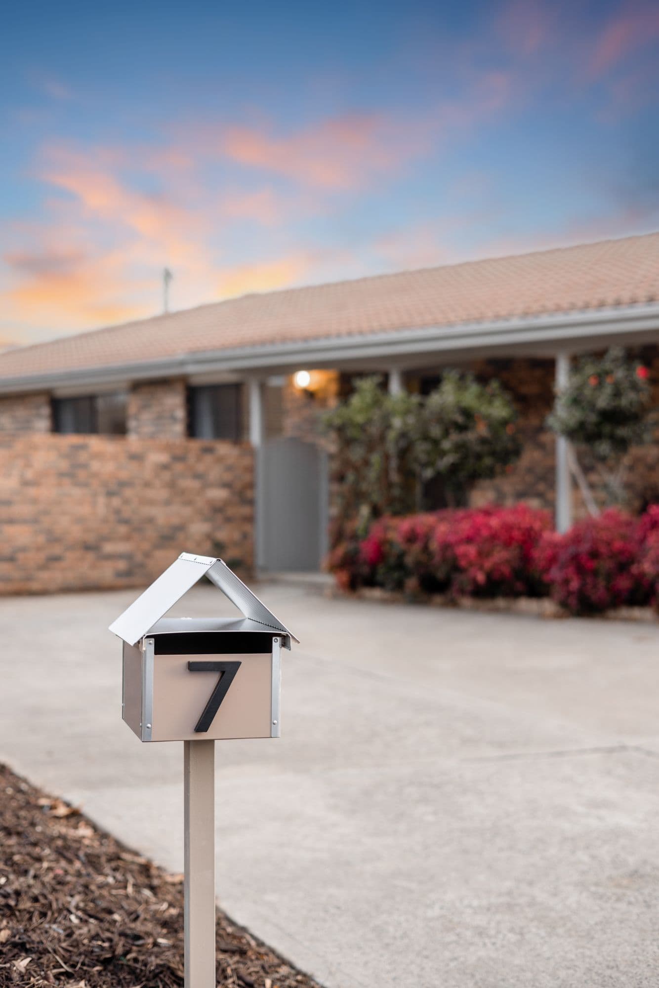7 Dumas Street, McKellar ACT 2617, McKellar - Thumbnail 2