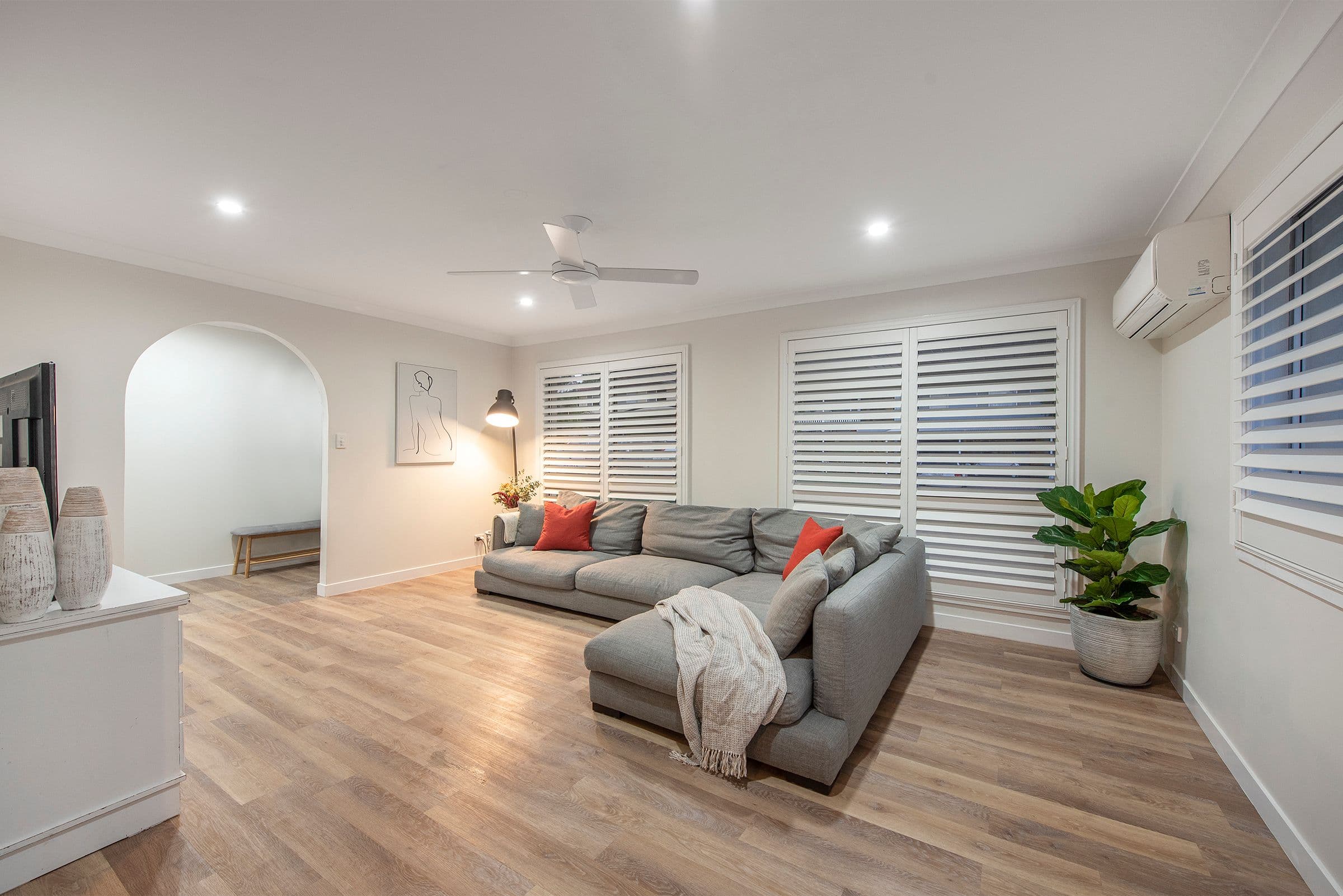 12 Landsborough Street, Rochedale South QLD 4123, Rochedale South - Thumbnail 2