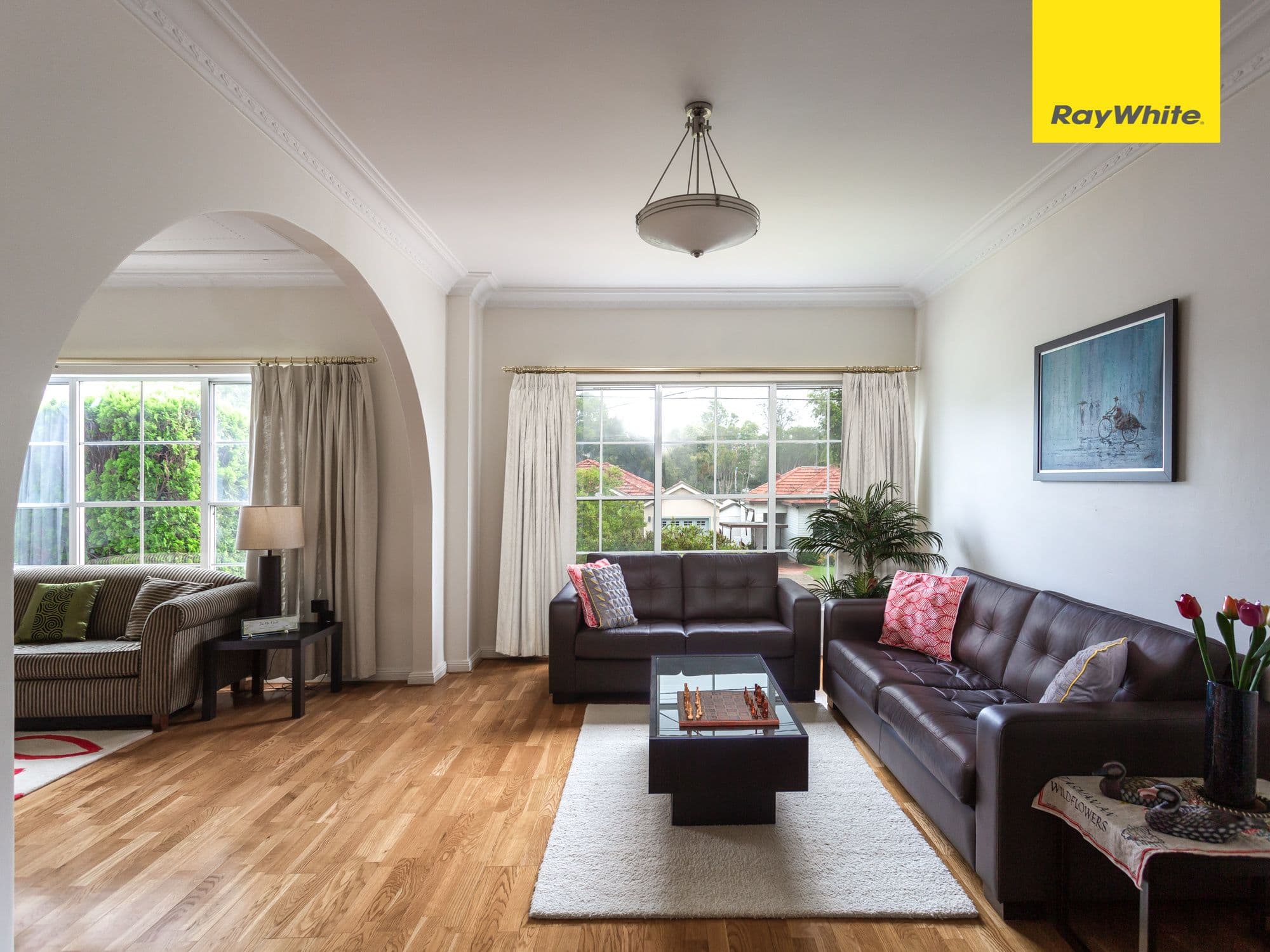 20 Hilton Avenue, Roselands - Thumbnail 2