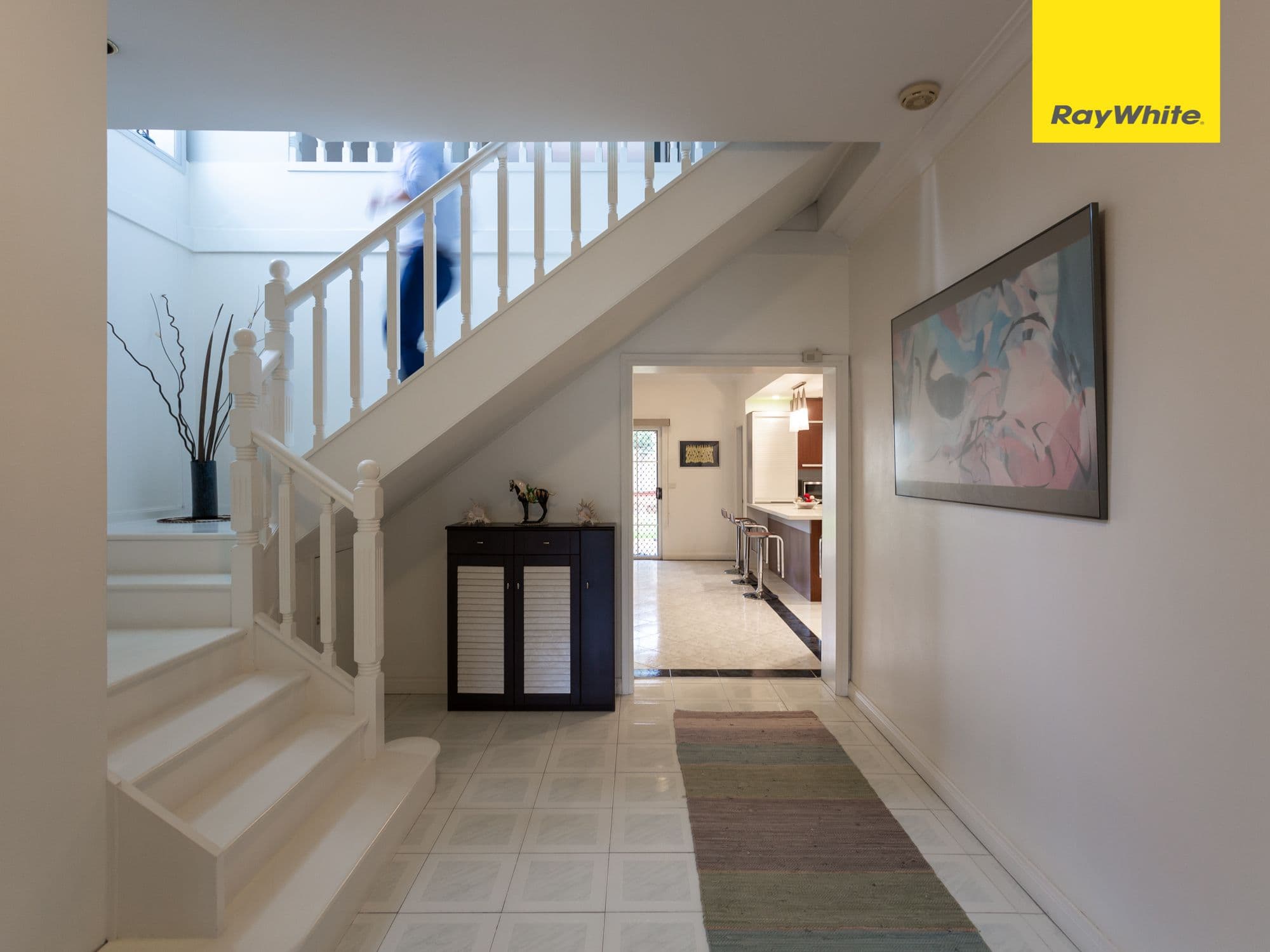 20 Hilton Avenue, Roselands - Thumbnail 4