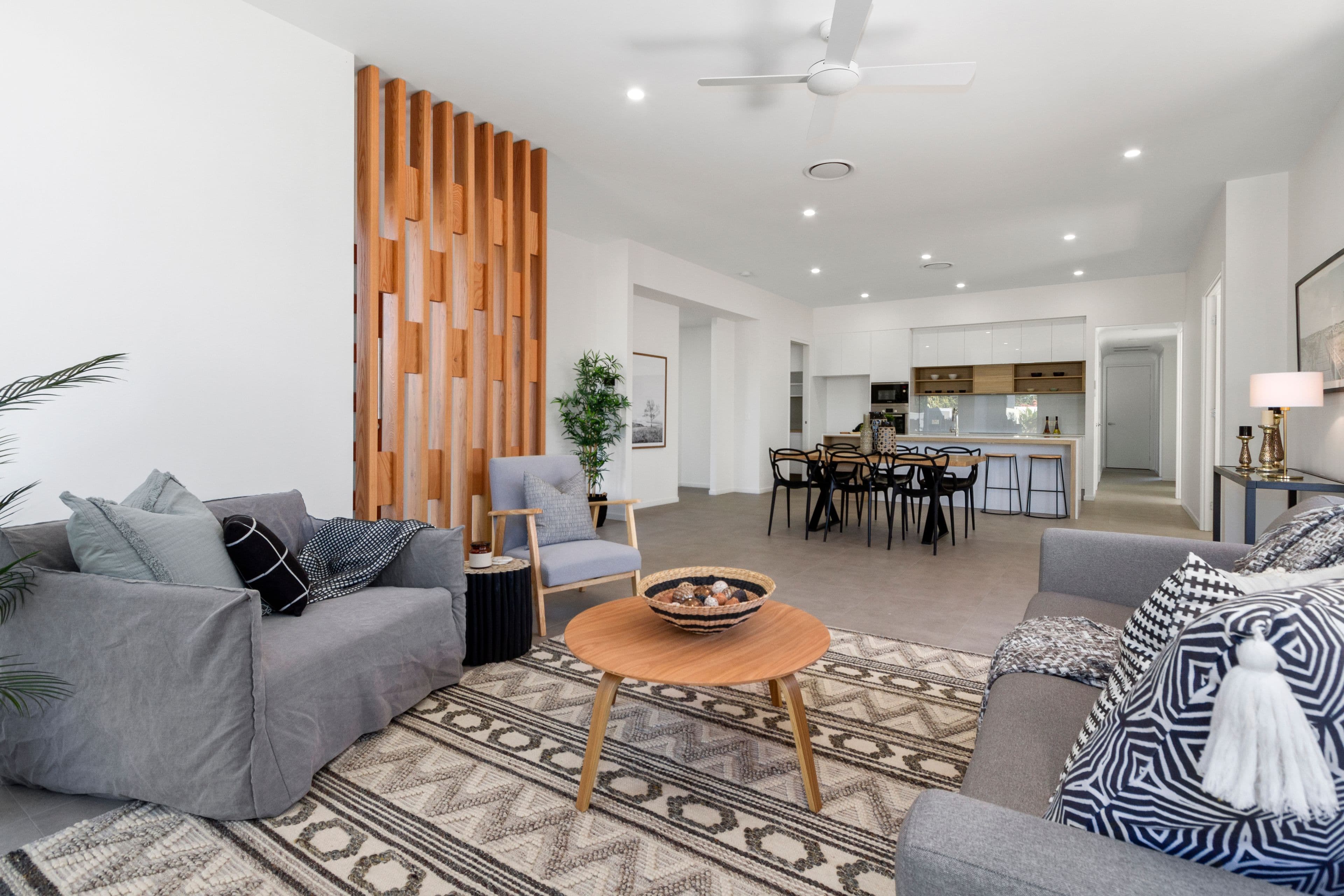 17 Wewak Avenue, Runaway Bay QLD 4216, Runaway Bay - Thumbnail 6
