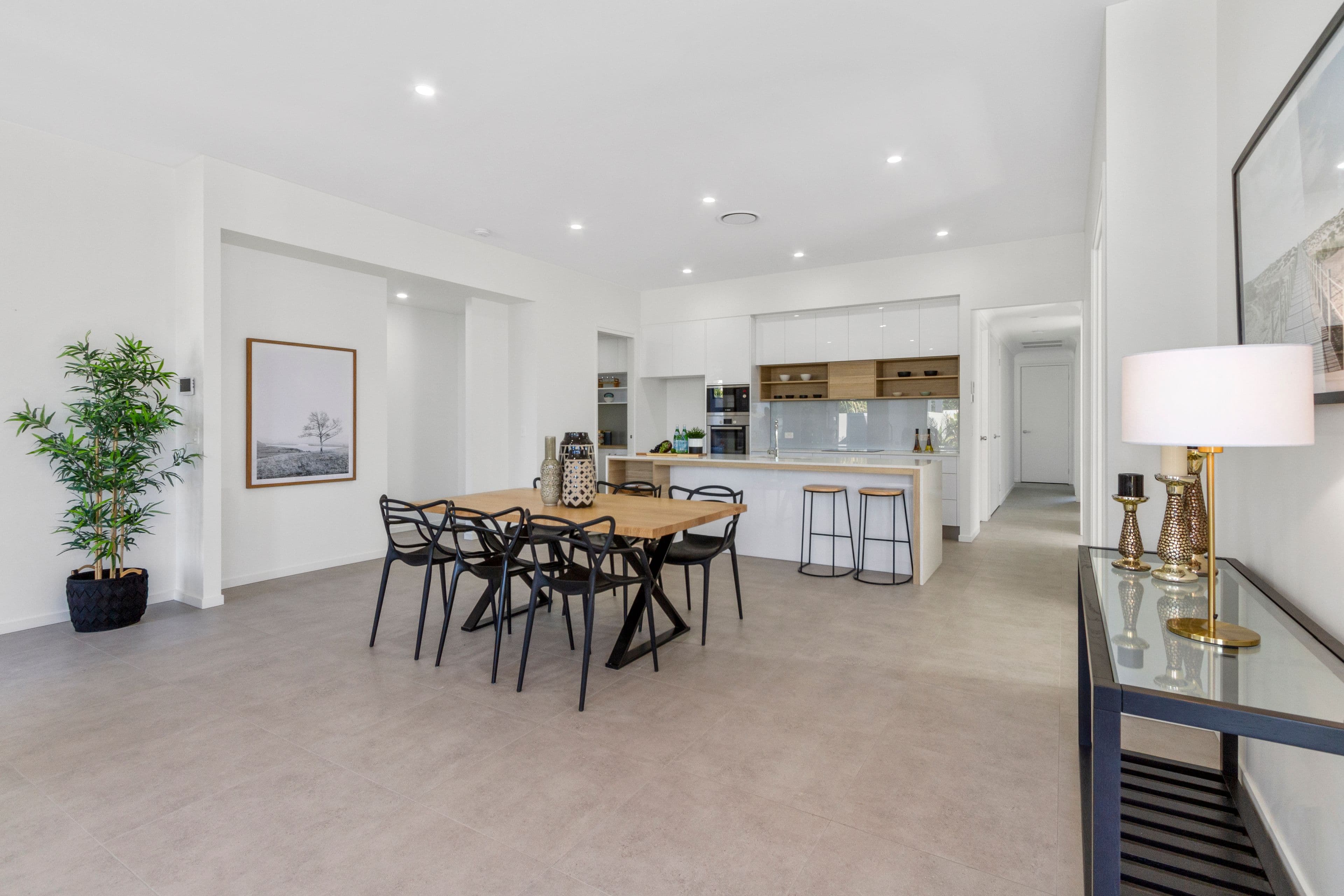 17 Wewak Avenue, Runaway Bay QLD 4216, Runaway Bay - Thumbnail 7
