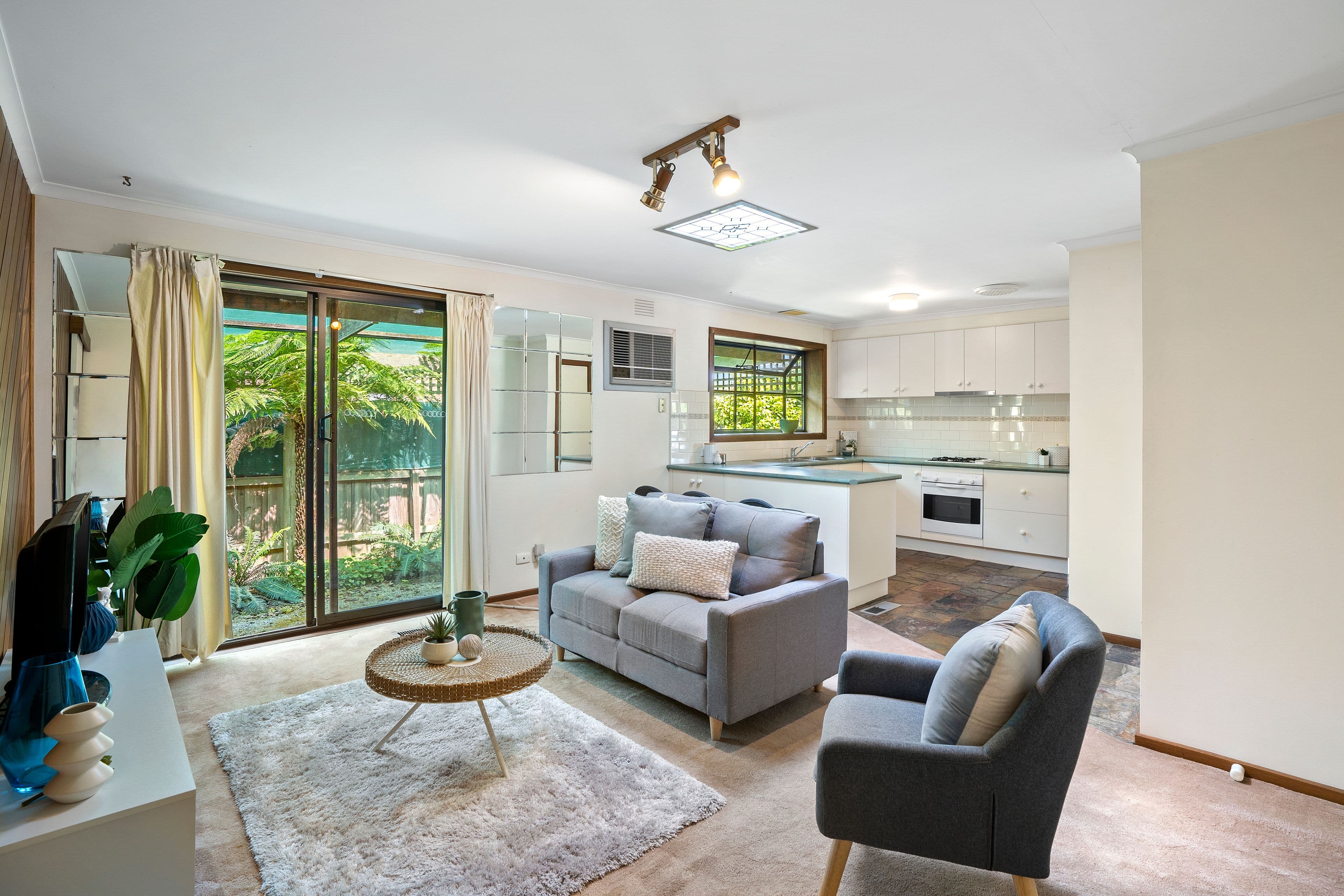 6 Danube Court, Rowville VIC 3178, Rowville - Thumbnail 4