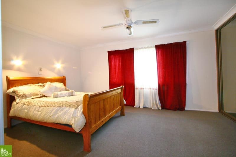 63 O'Donnell Drive, FIGTREE NSW 2525, Figtree - Thumbnail 4