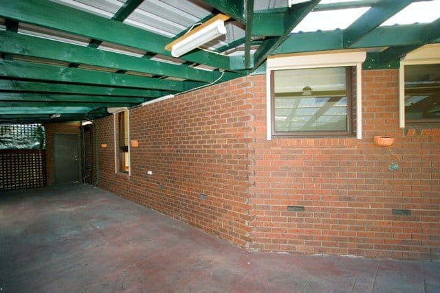 121 Broadhurst Avenue, RESERVOIR VIC 3073, Reservoir - Thumbnail 6