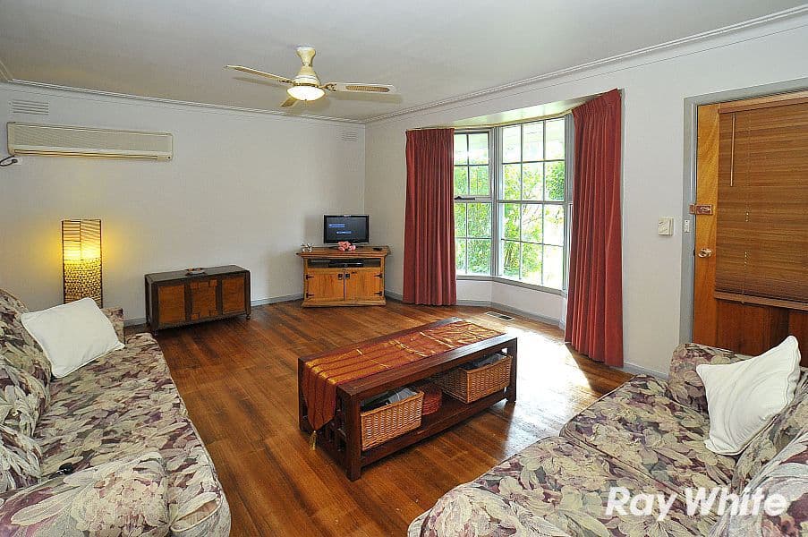 9 Lynn Drive, FERNTREE GULLY VIC 3156, Ferntree Gully - Thumbnail 5