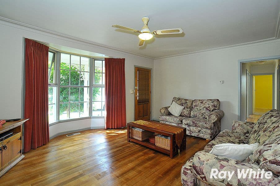 9 Lynn Drive, FERNTREE GULLY VIC 3156, Ferntree Gully - Thumbnail 6