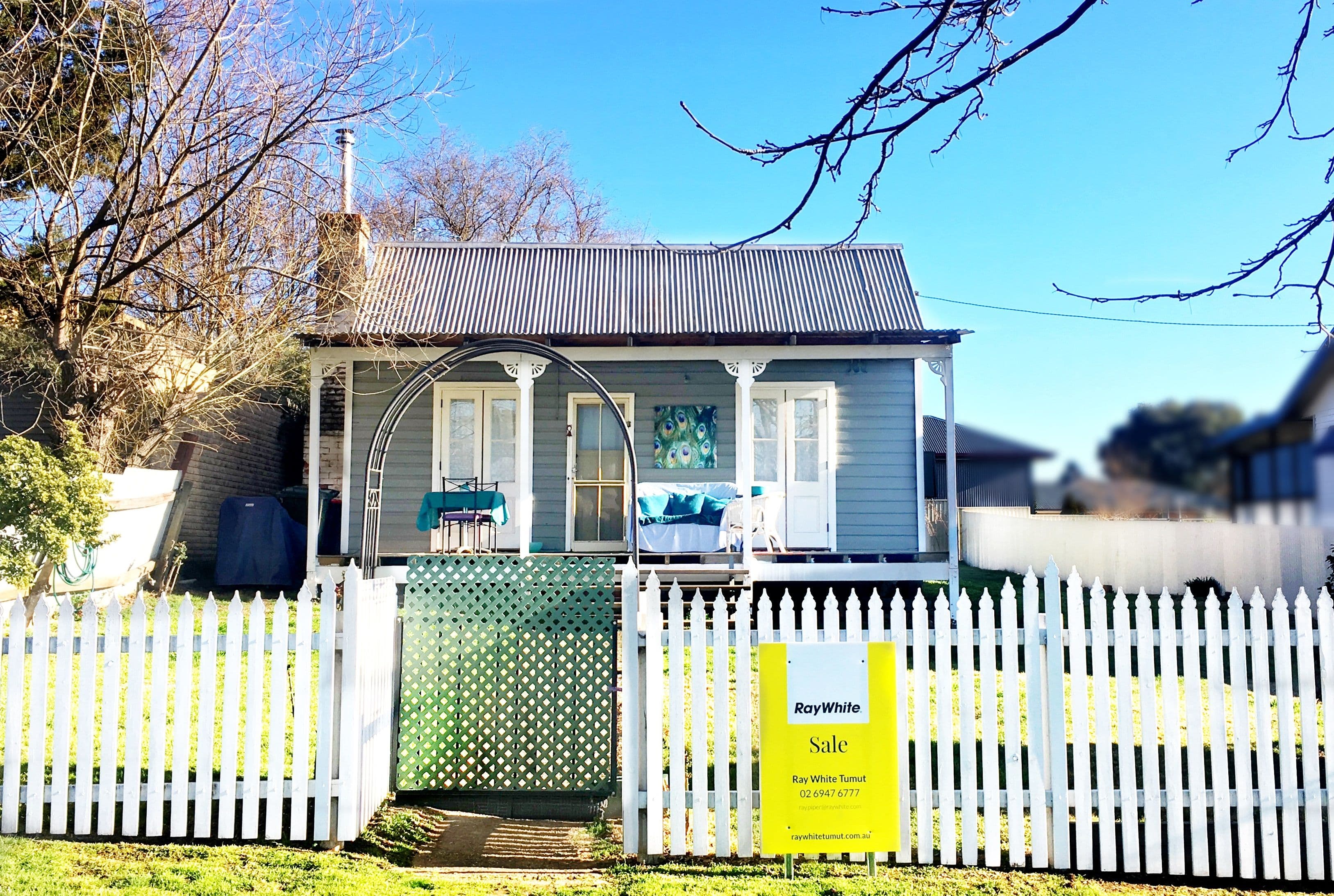 35 Sydney Street, Tumut - Image 1