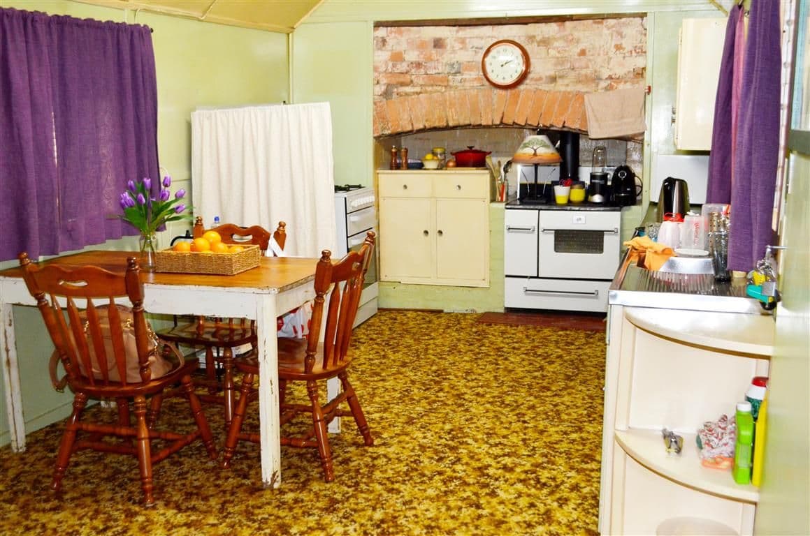 35 Sydney Street, Tumut - Thumbnail 2